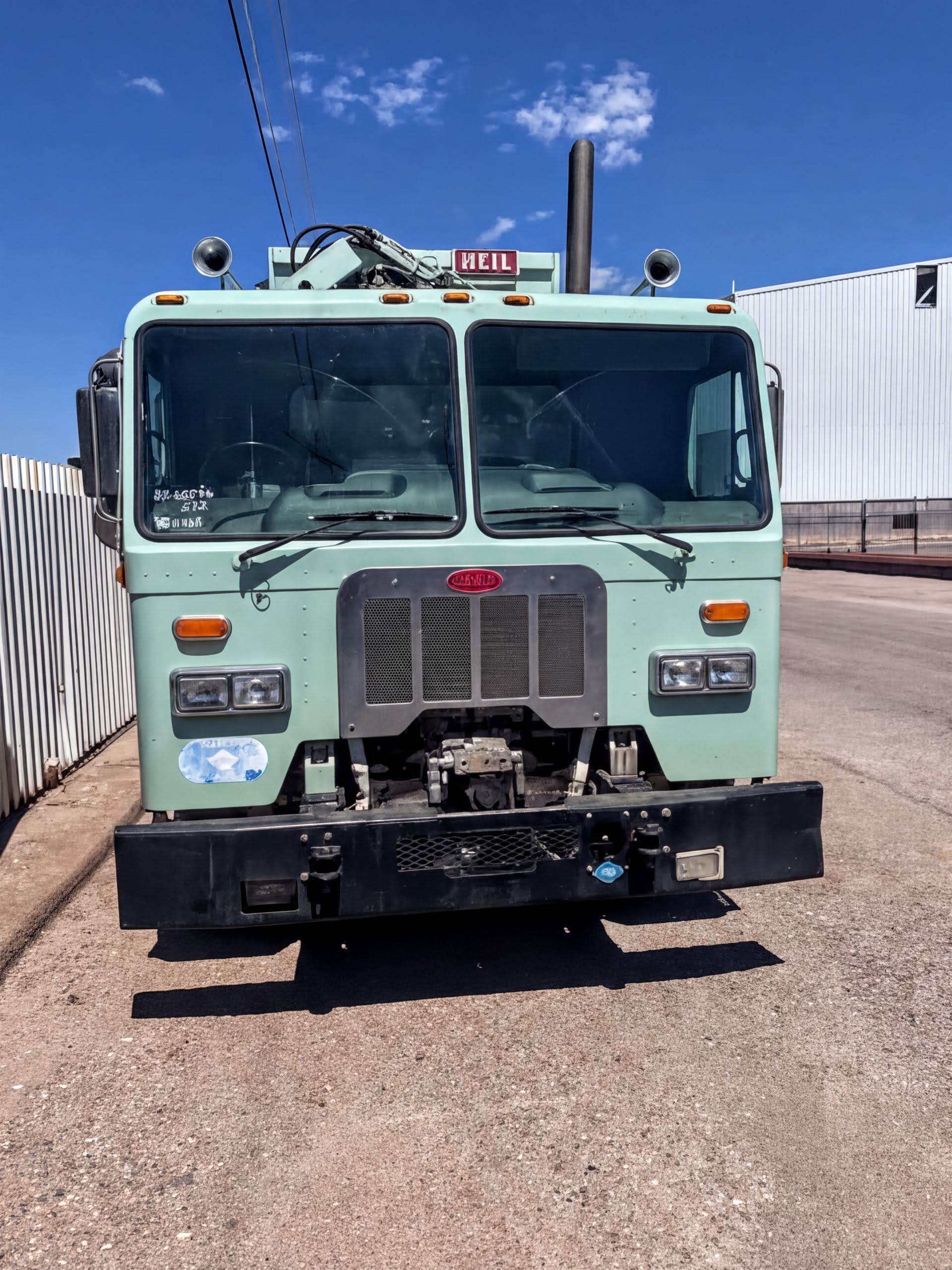2011 Peterbilt Heil Automated Side Loader