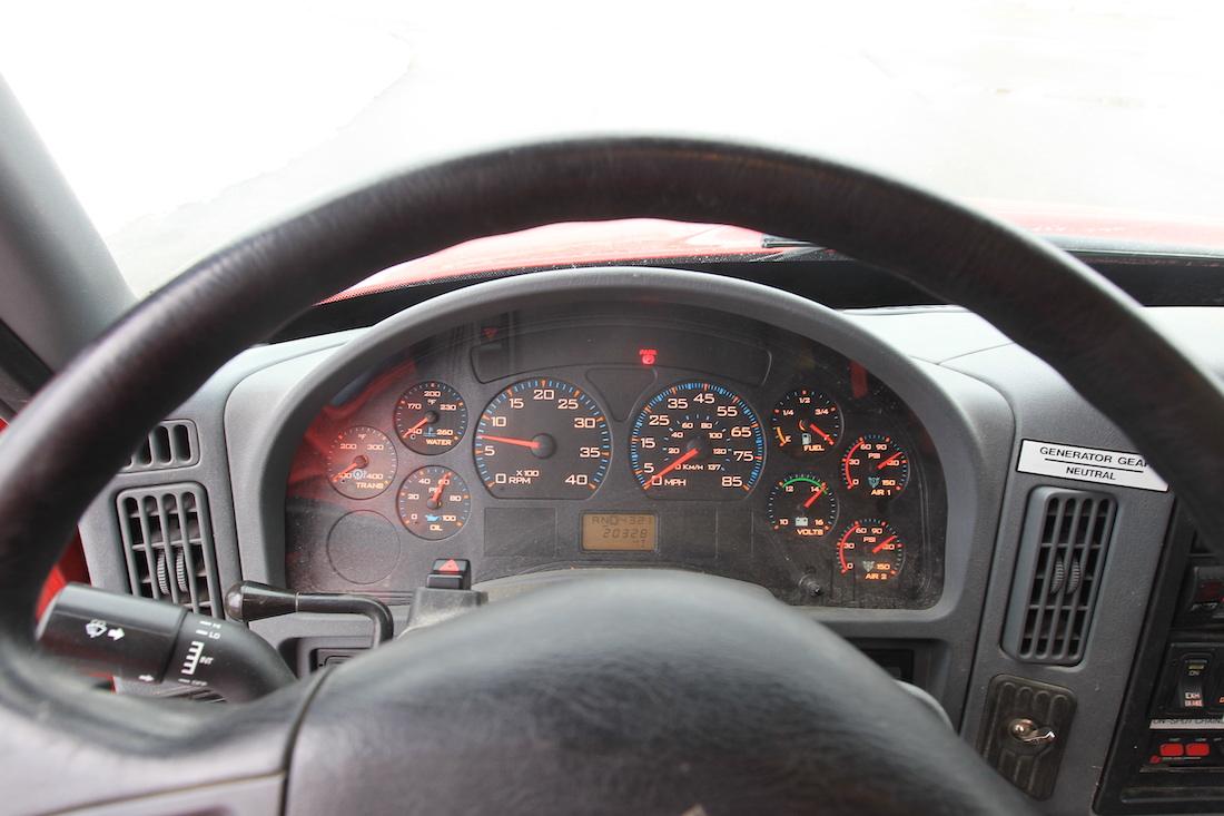 2005 E-One International Heavy Rescue - image 12
