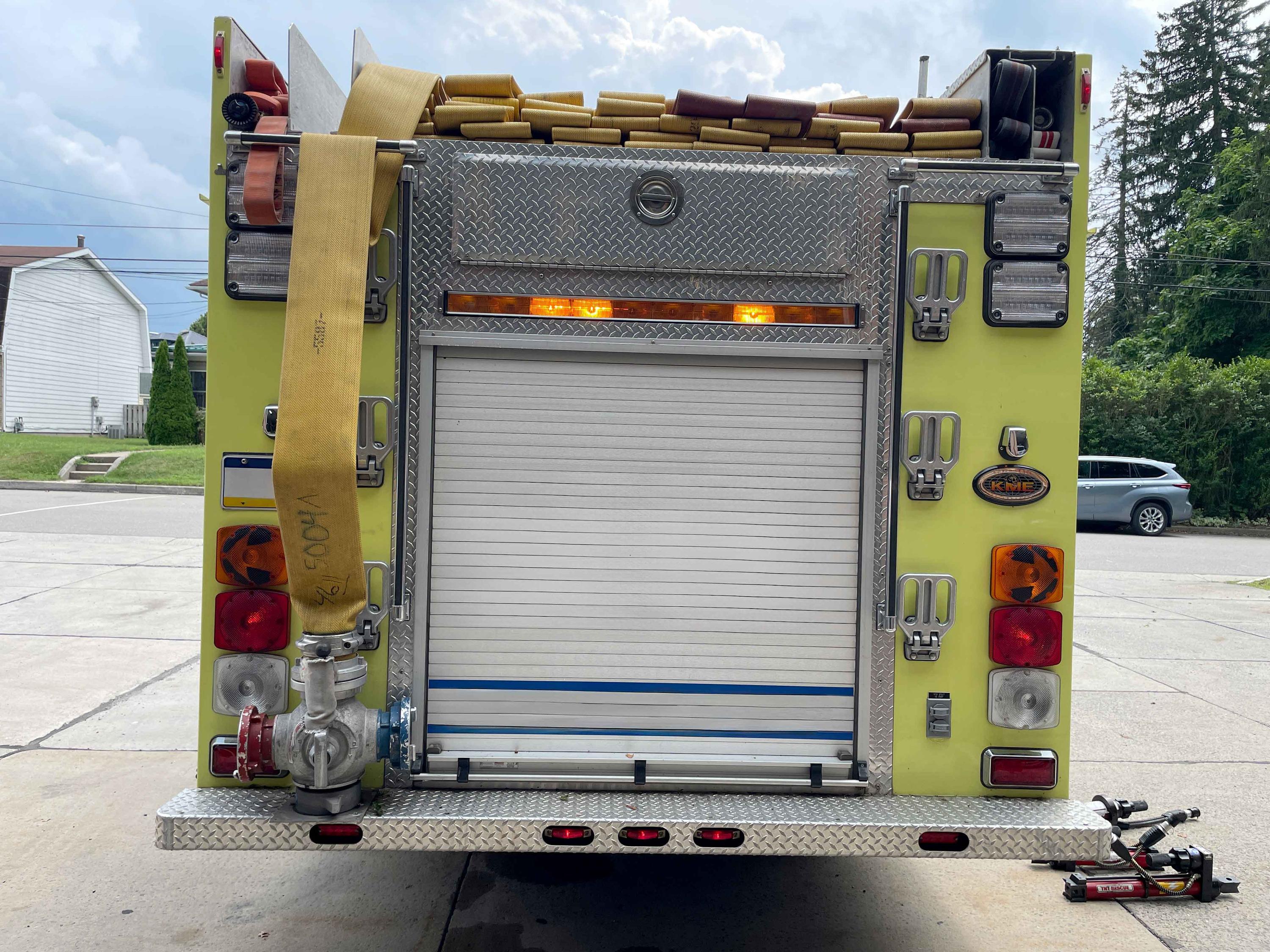2002 KME International Pumper - image 3