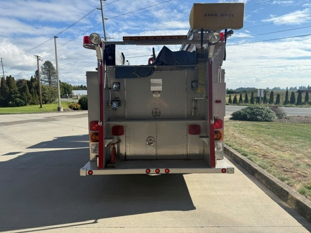 1994 Central States Freightliner Pumper - image 5