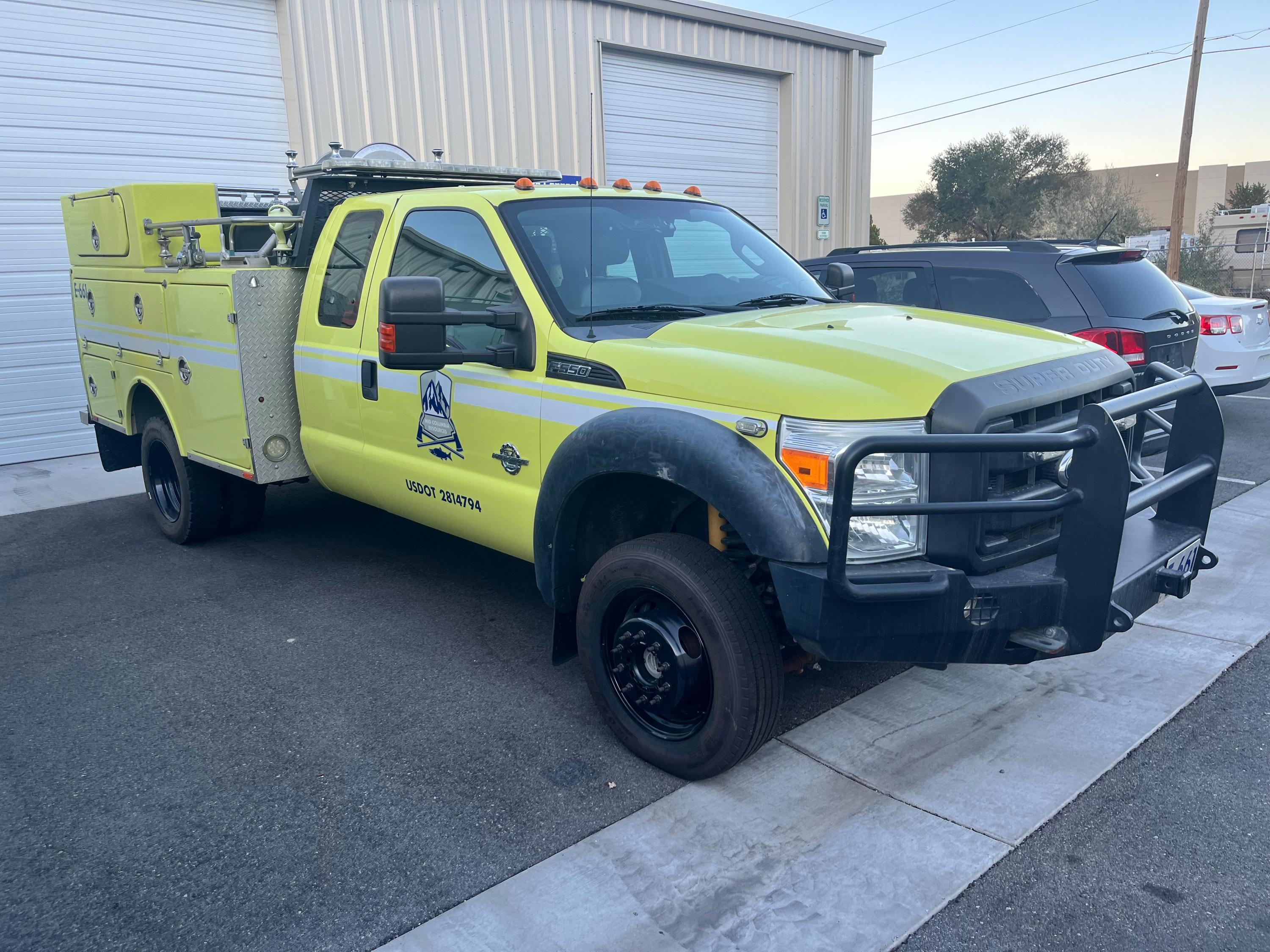 2011 Ford F550 4x4 - image 1