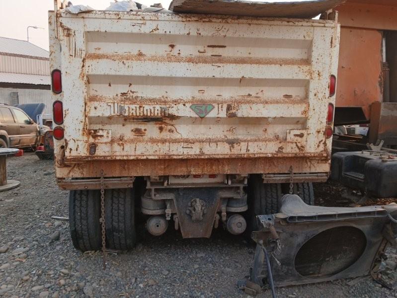 2008 Kenworth Dump Truck - image 9