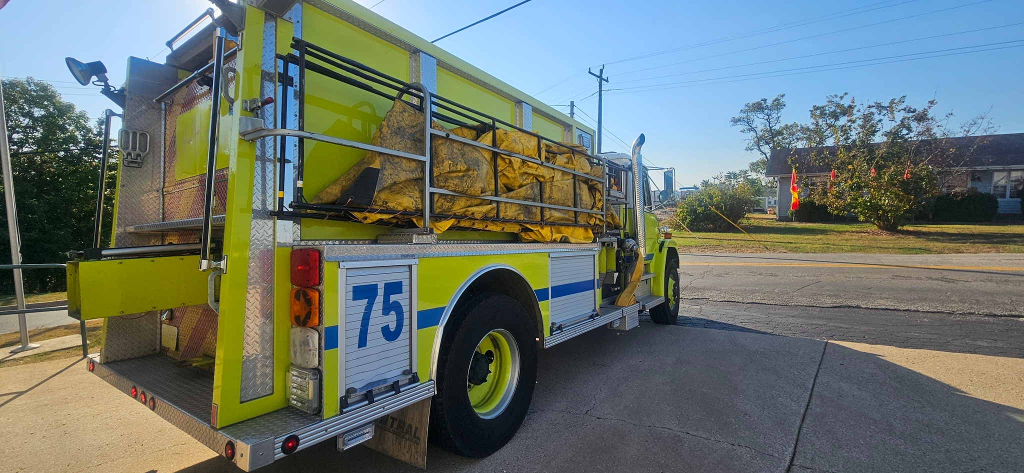 1998 Freightliner Pumper Tanker - image 3
