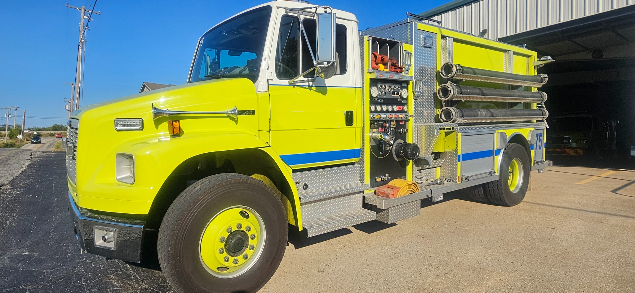 1998 Freightliner Pumper Tanker - image 1