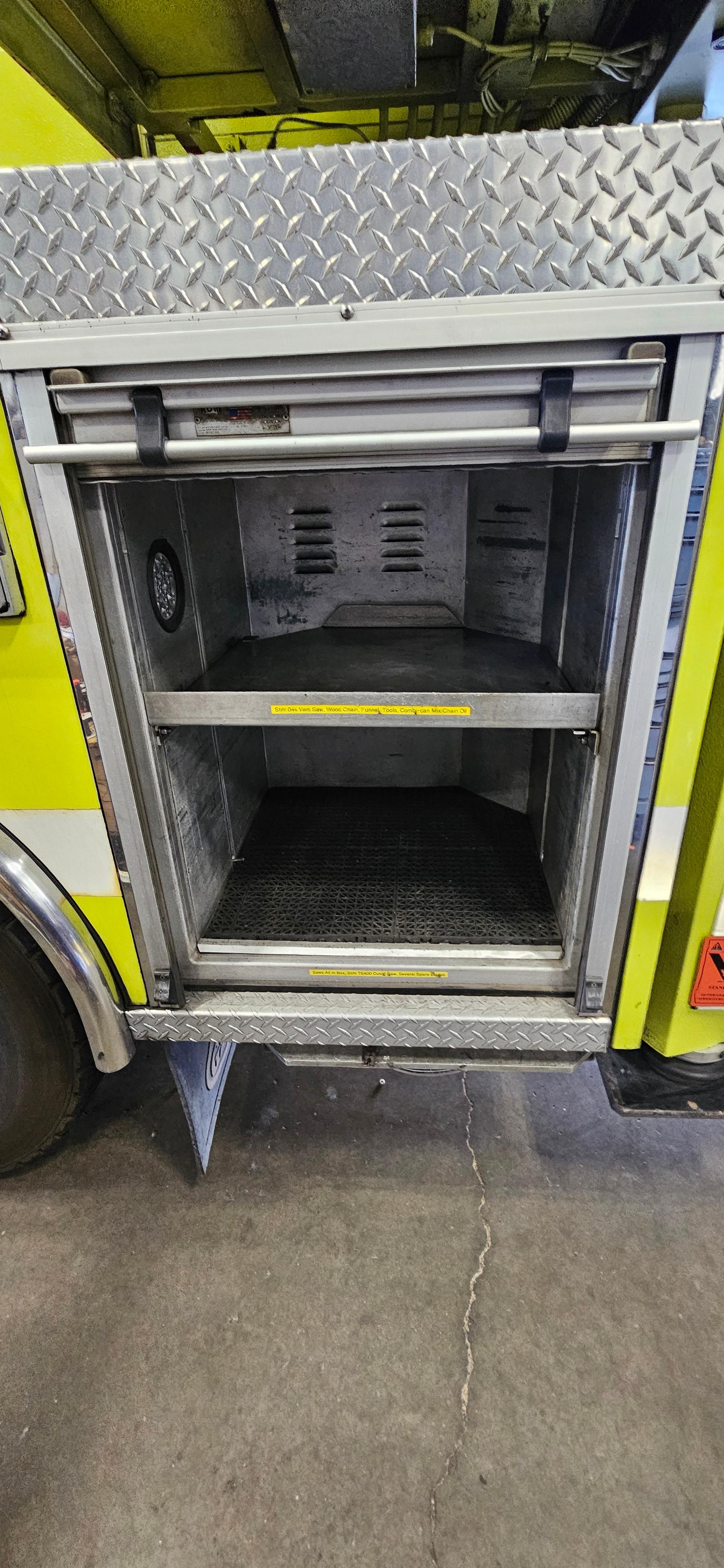 2002 Rosenbauer HME 100' Aerial - image 30