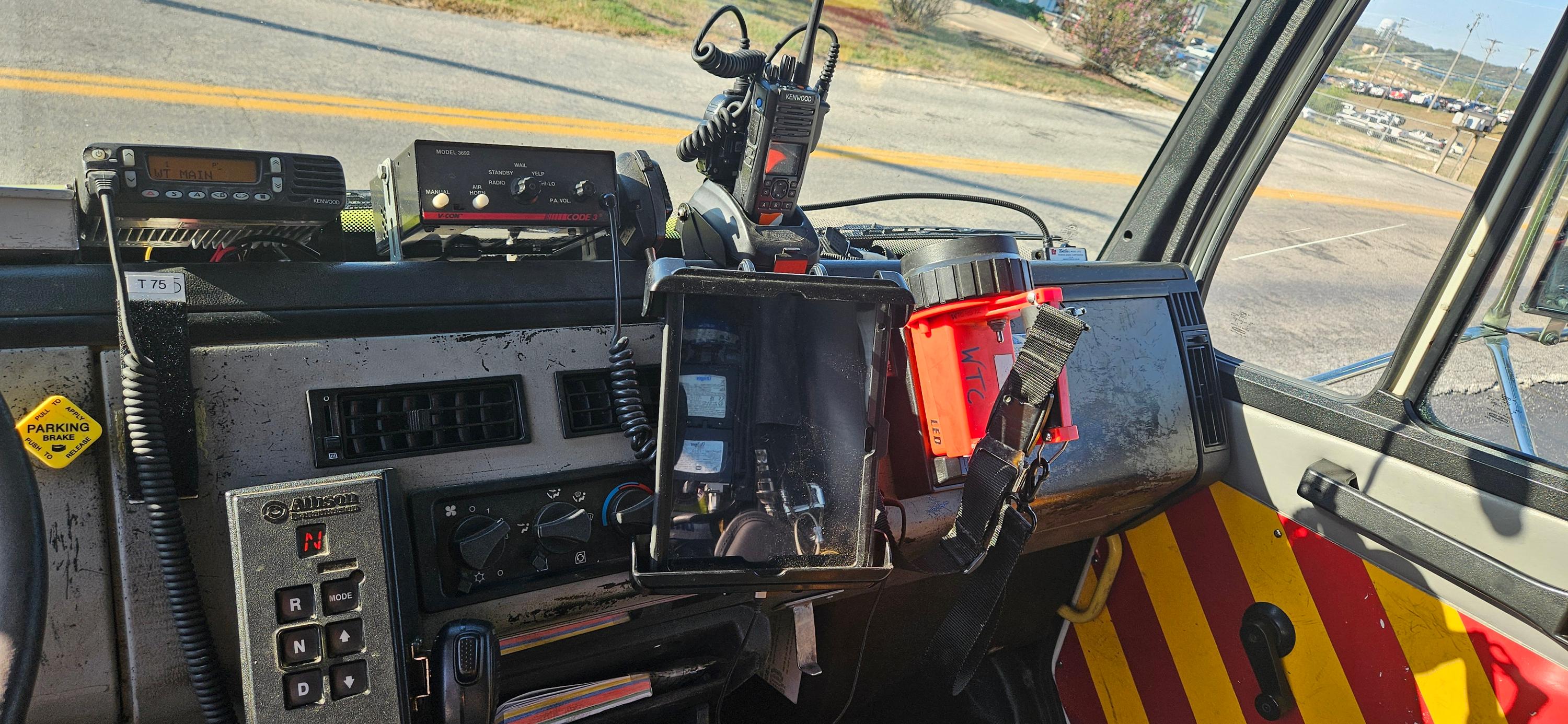 1998 Freightliner Pumper Tanker - image 7