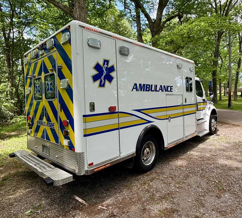 2014 Horton Freightliner Type I Ambulance — photo 4