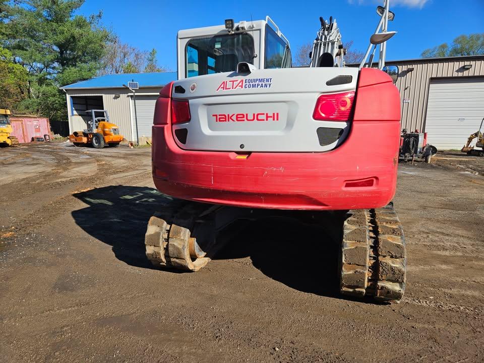 2020 Takeuchi Excavator TB2150CR - image 2