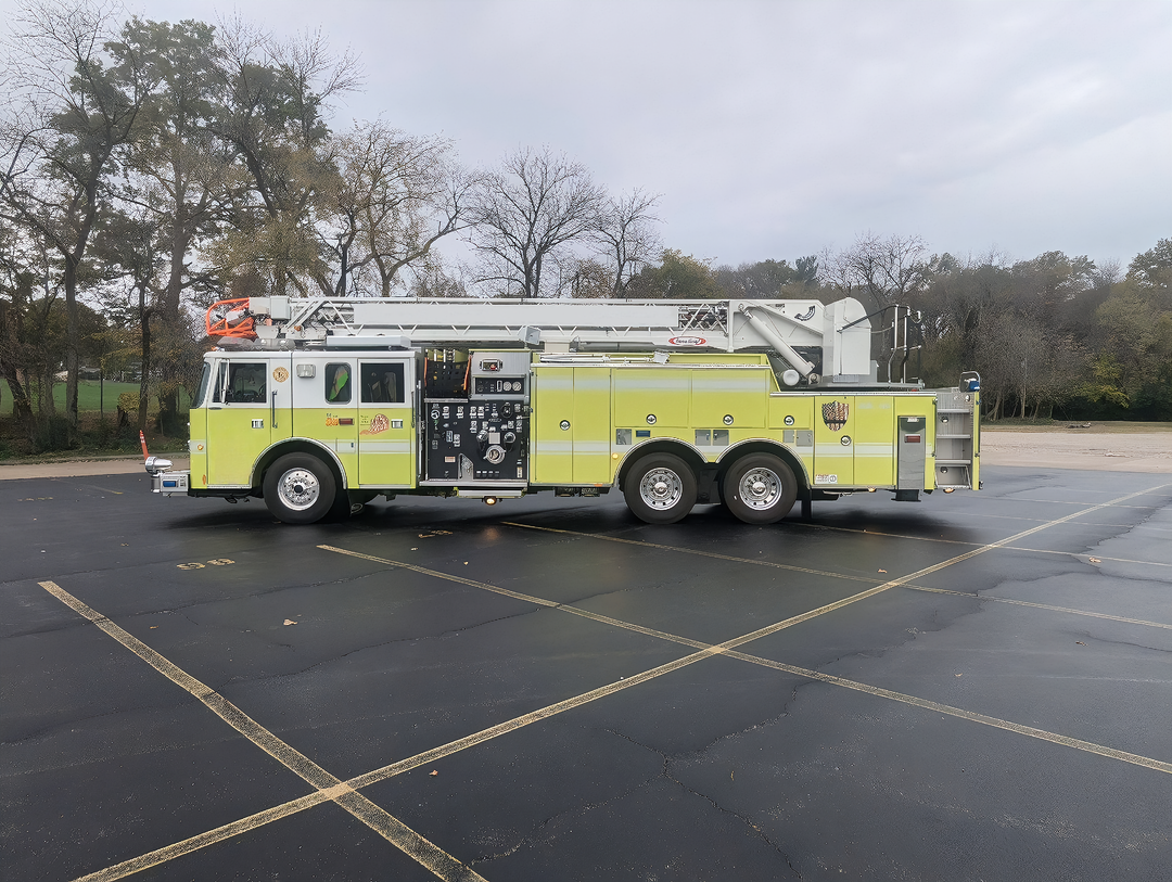 1998 Pierce 75' Quint