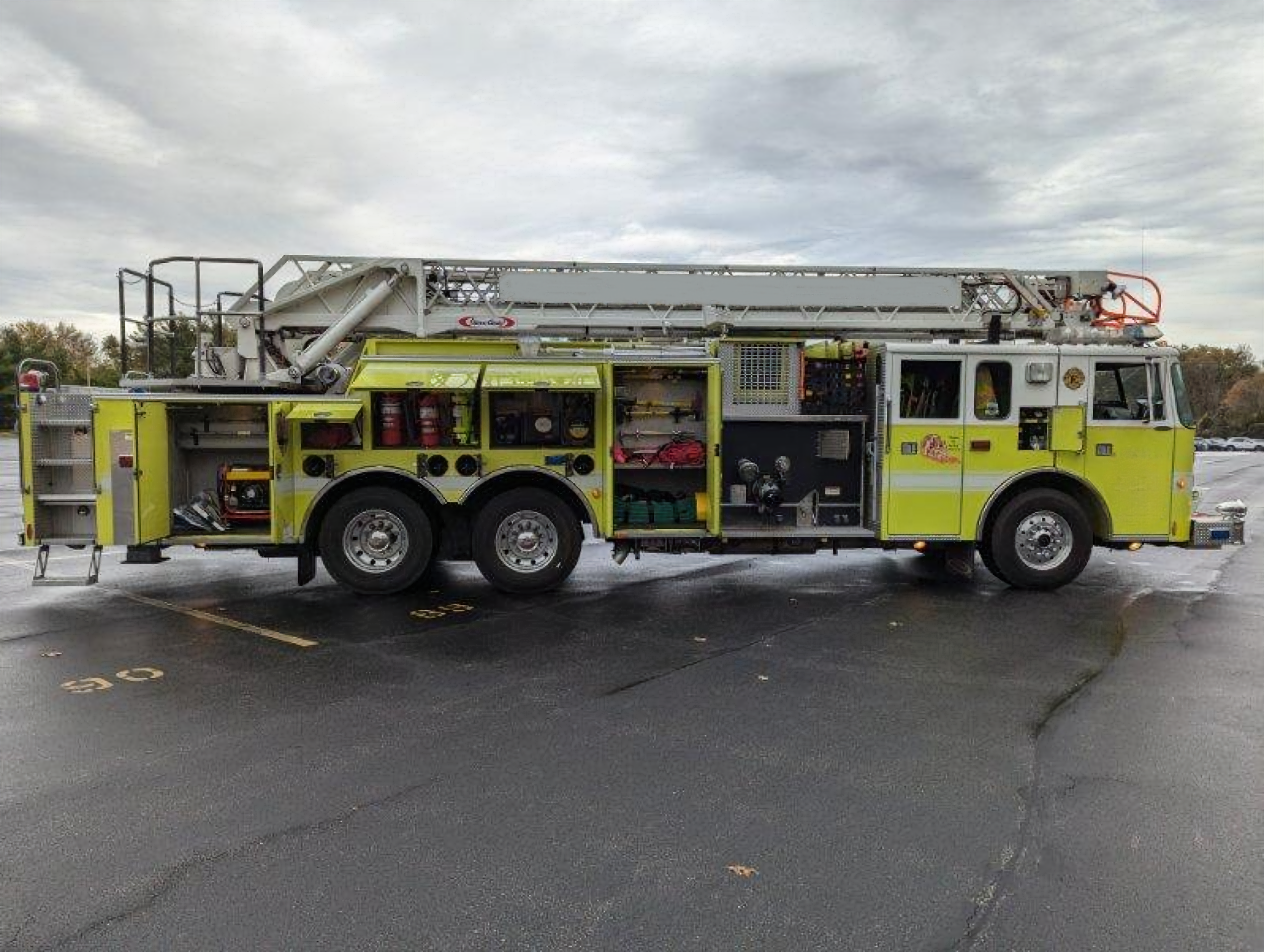 1998 Pierce 75' Quint - image 7