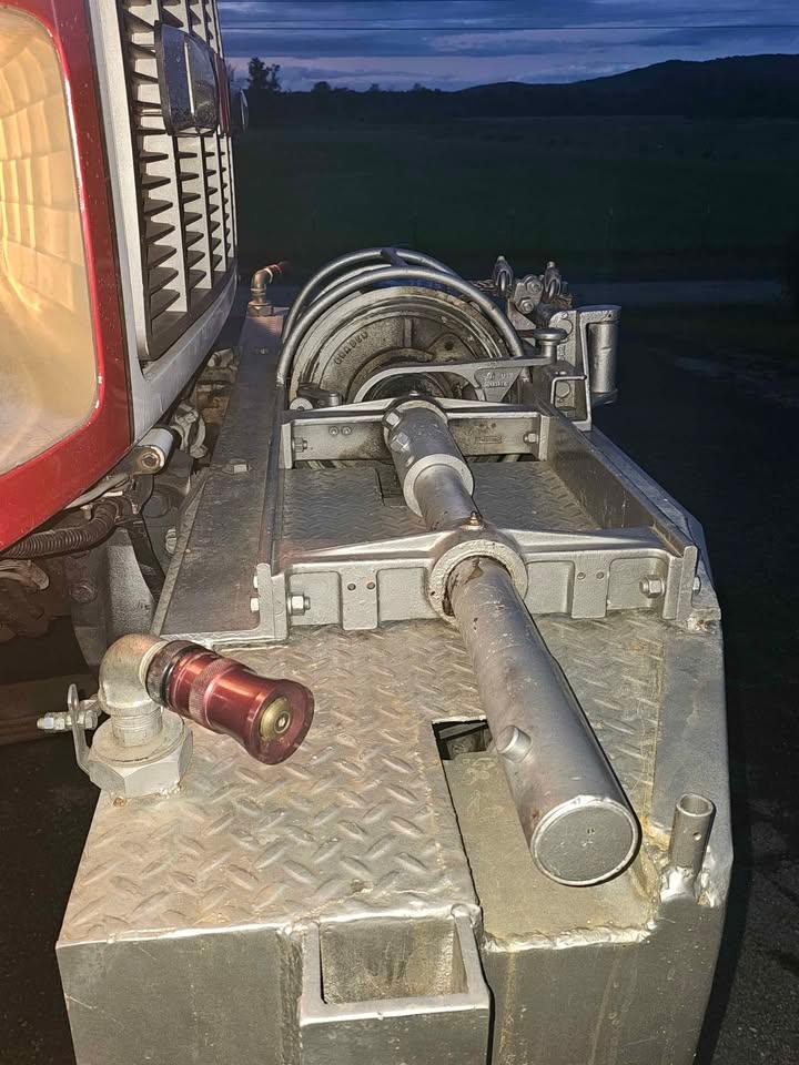 1991 GMC Topkick Tanker, 4x4, Pump & Roll - image 9