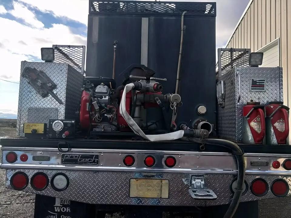 2007 International 4200 Type 4, 4x4 (Rebuilt Trans) - image 5