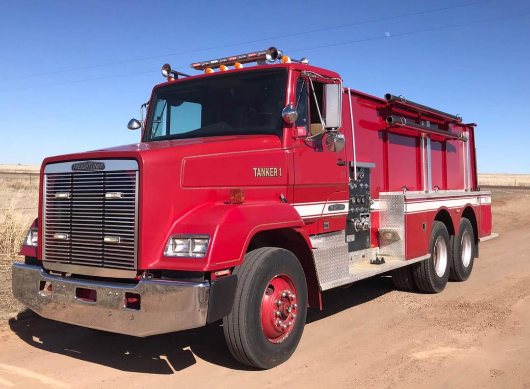1988 Freightliner FL10 Tanker