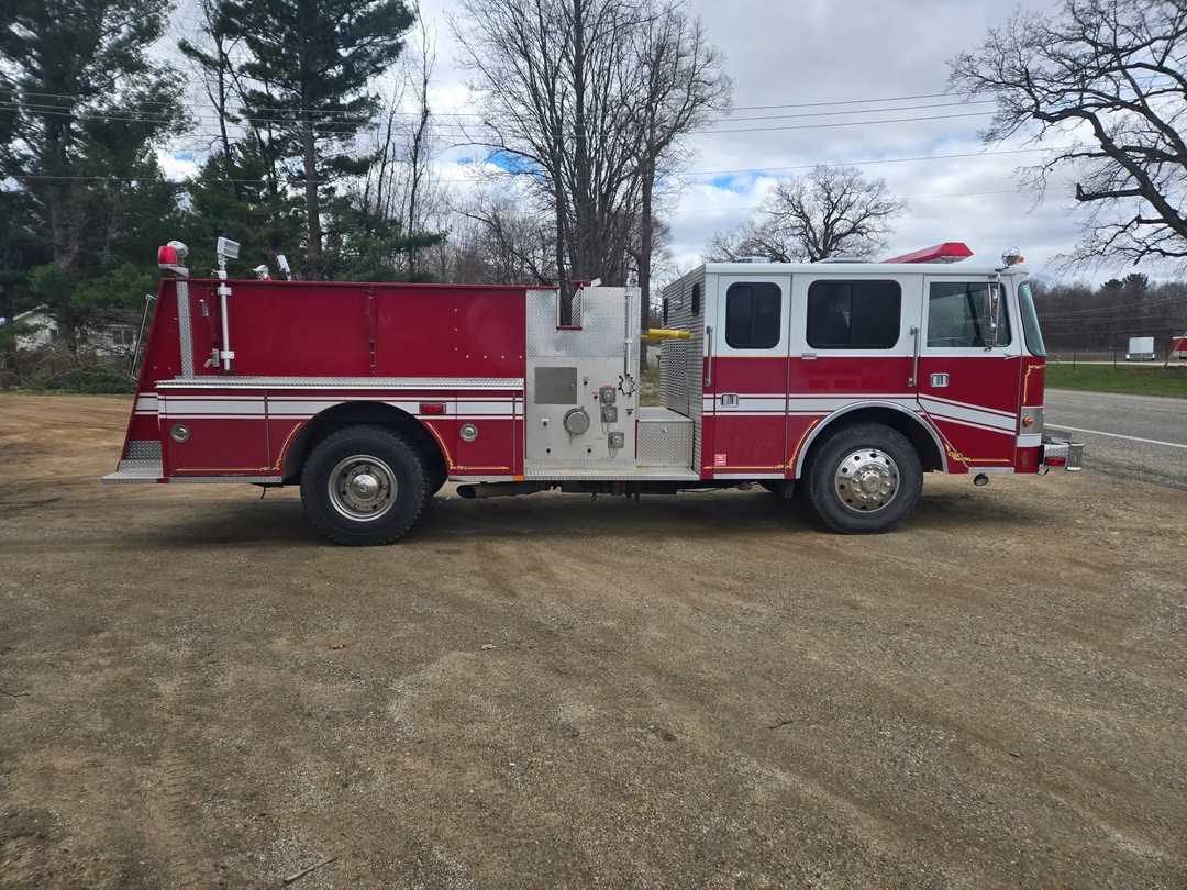 1986 Oshkosh Pierce Pumper Tanker
