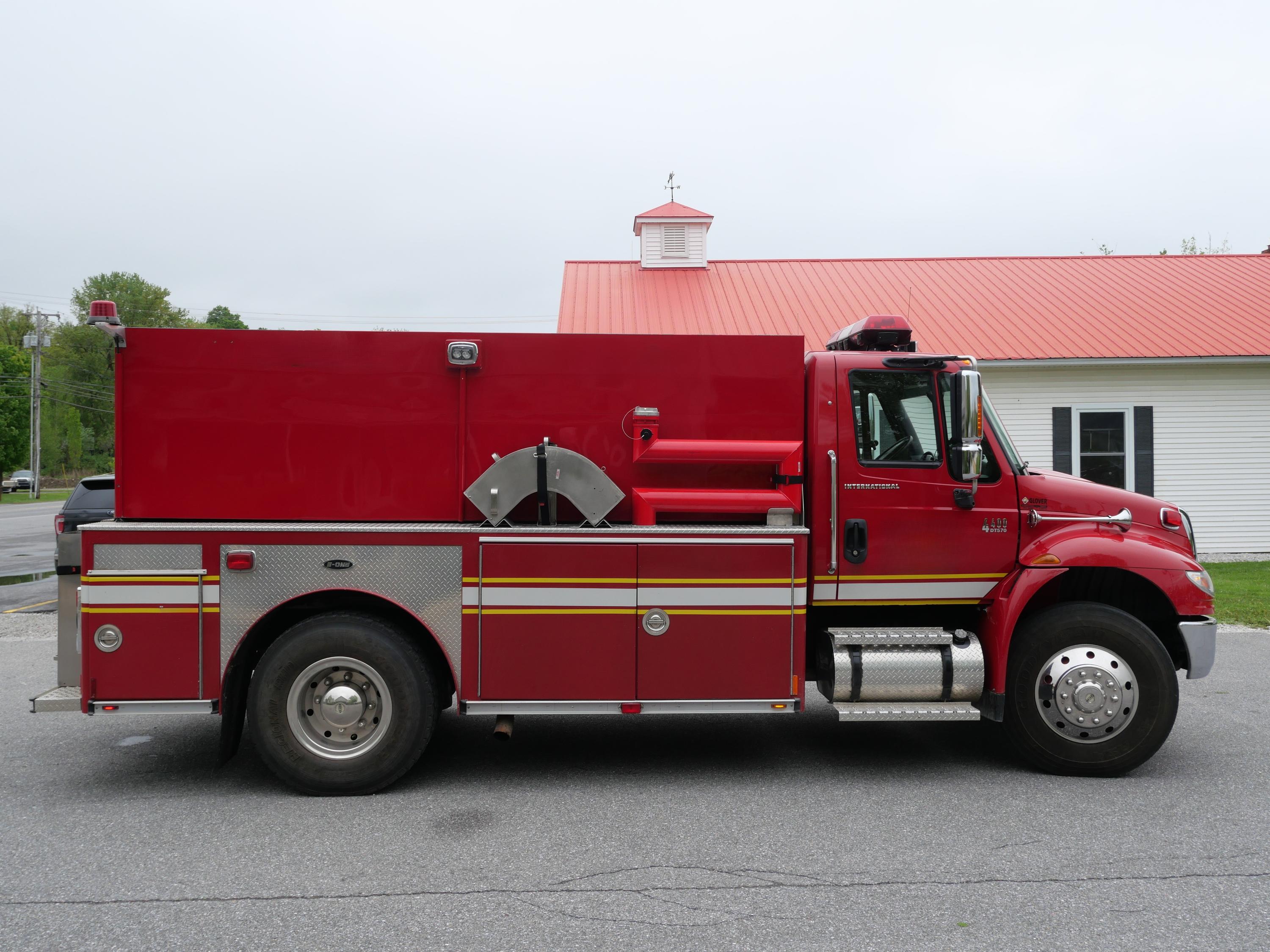 2006 E-One International 2100 Gallon Tanker - image 6