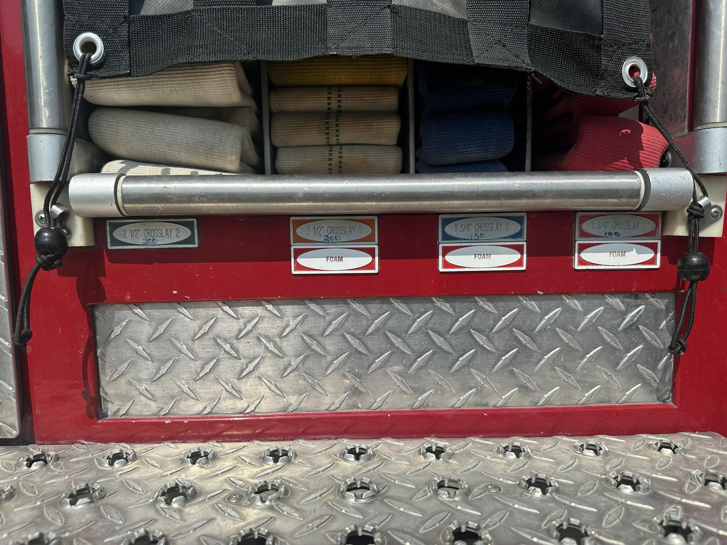 2001 E-One 50' Quint - image 41