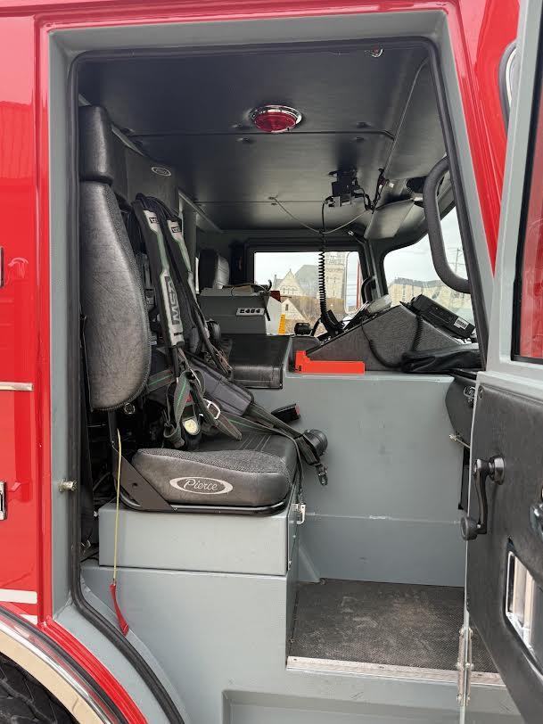 1999 Pierce Saber Pumper Tanker - image 24