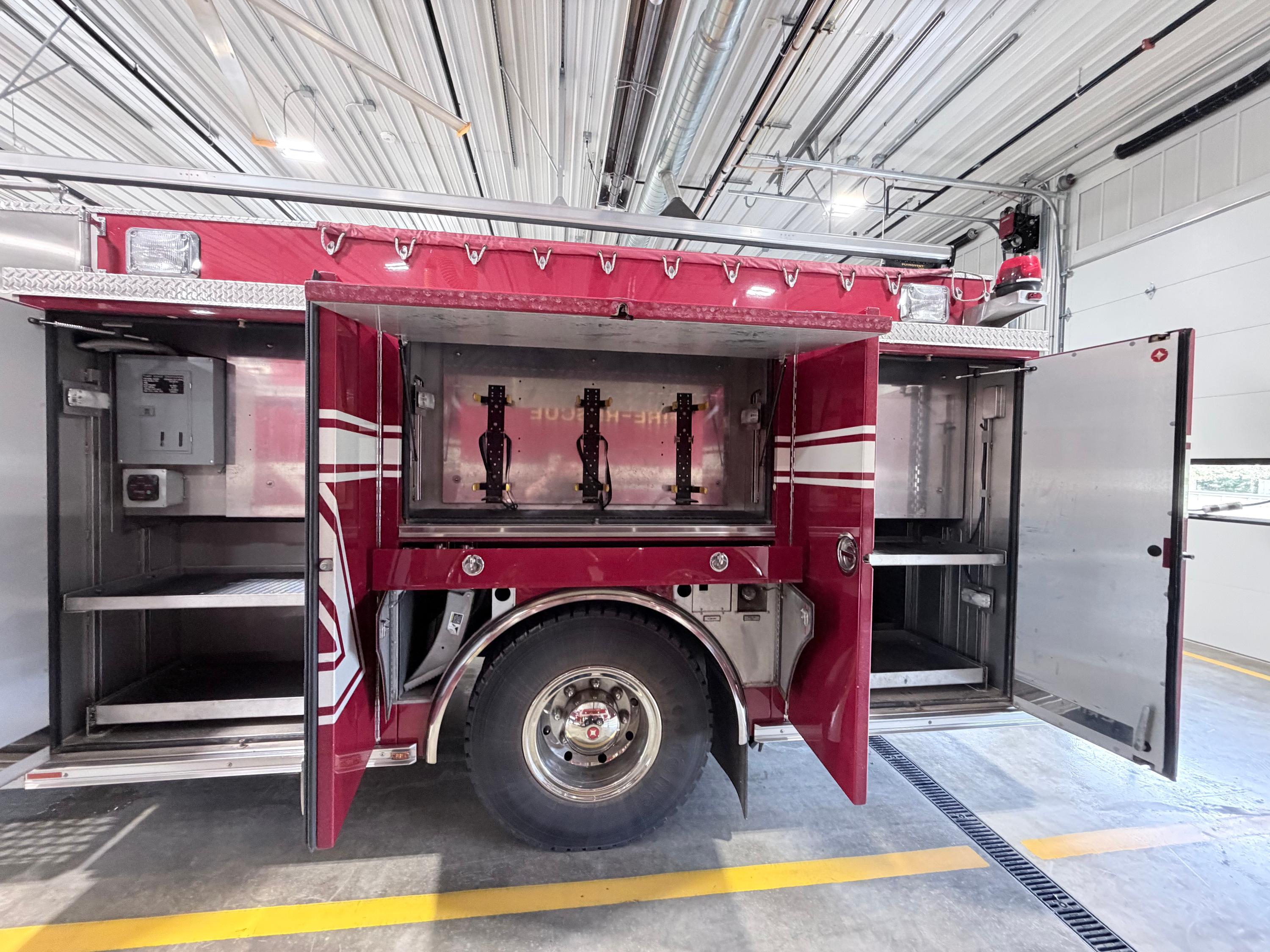 2007 Crimson Spartan Pumper - image 23