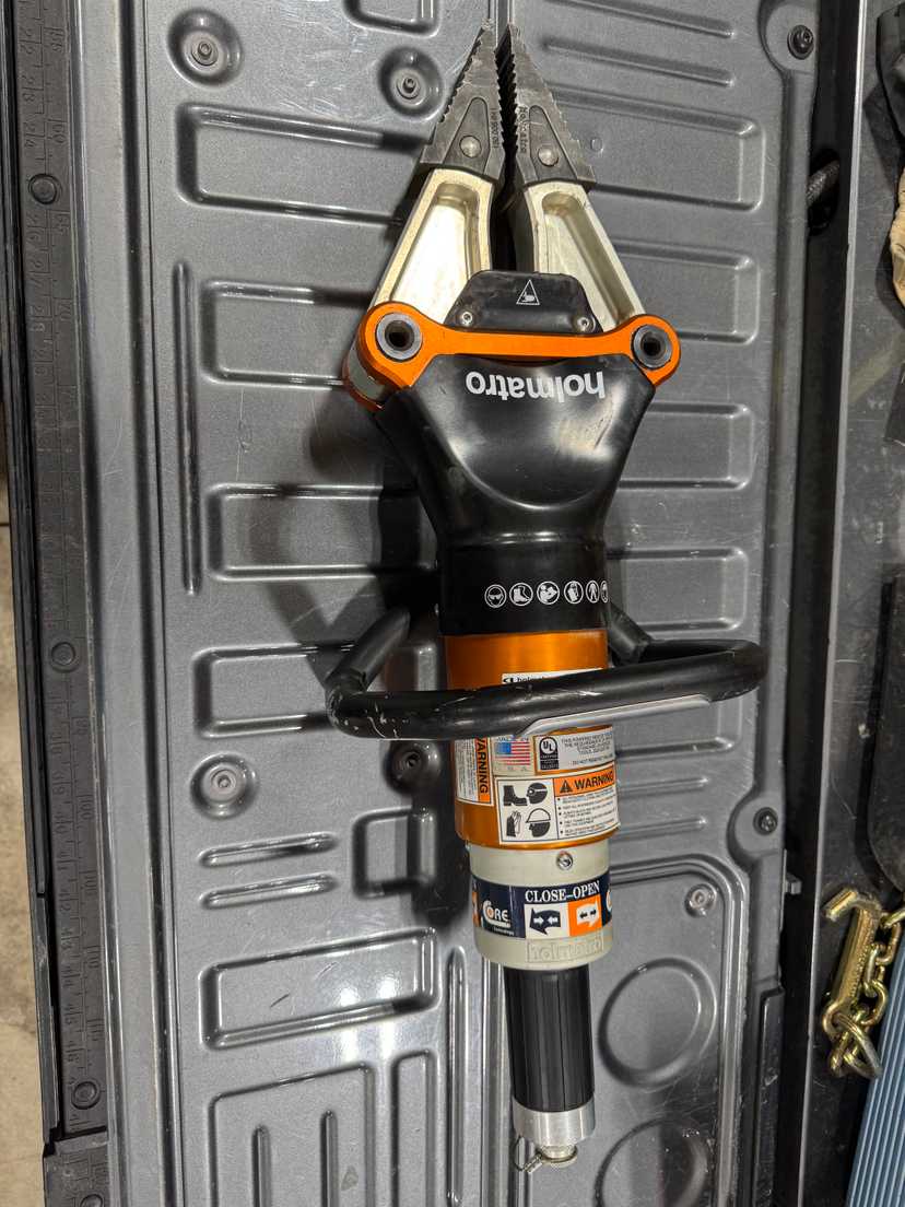 Holmatro Corded Set, DPU31 Pump, 5240CL Spreader, 5050i Cutter, 4350 Ram, 2-32' Hoses — photo 4