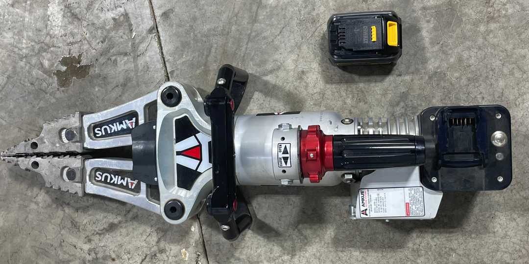 Amkus ION2.0 Cordless IC550 Cutter & IS240 Spreader w/Extended Reach Tips
