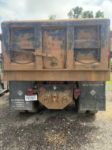 2012 International 7500 Dump Truck — photo 7