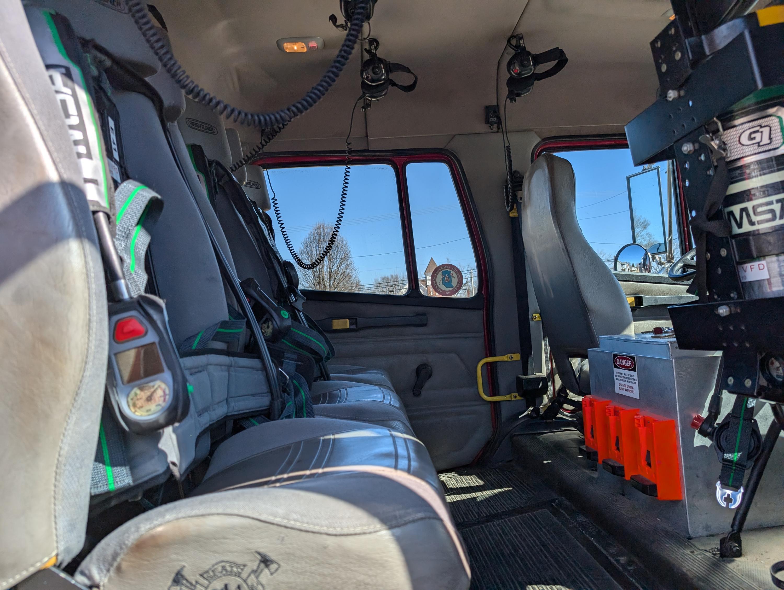 2003 Ferrara Freightliner FL80 Engine 1500/1000/30 - image 32