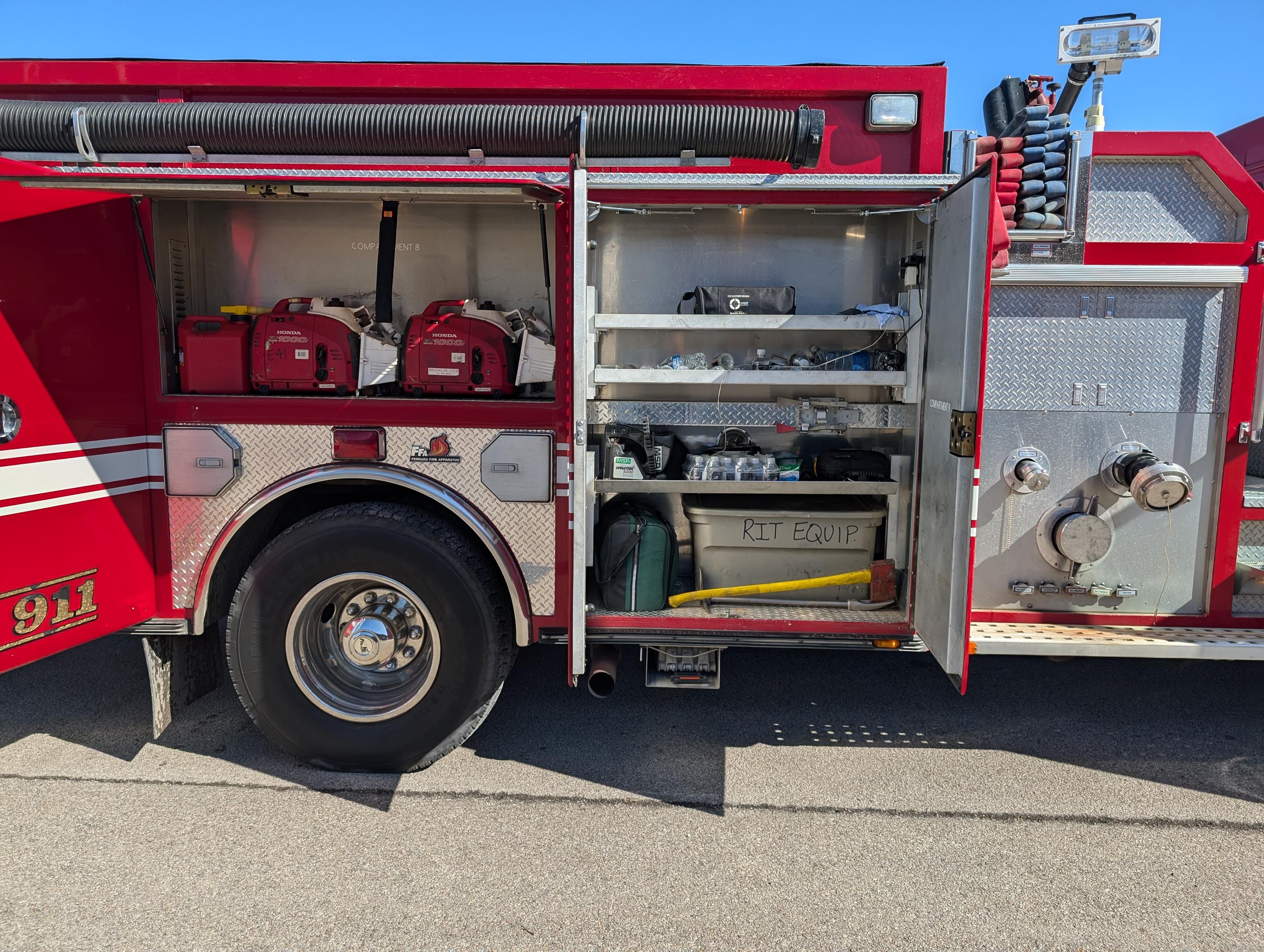 2003 Ferrara Freightliner FL80 Engine 1500/1000/30 - image 24