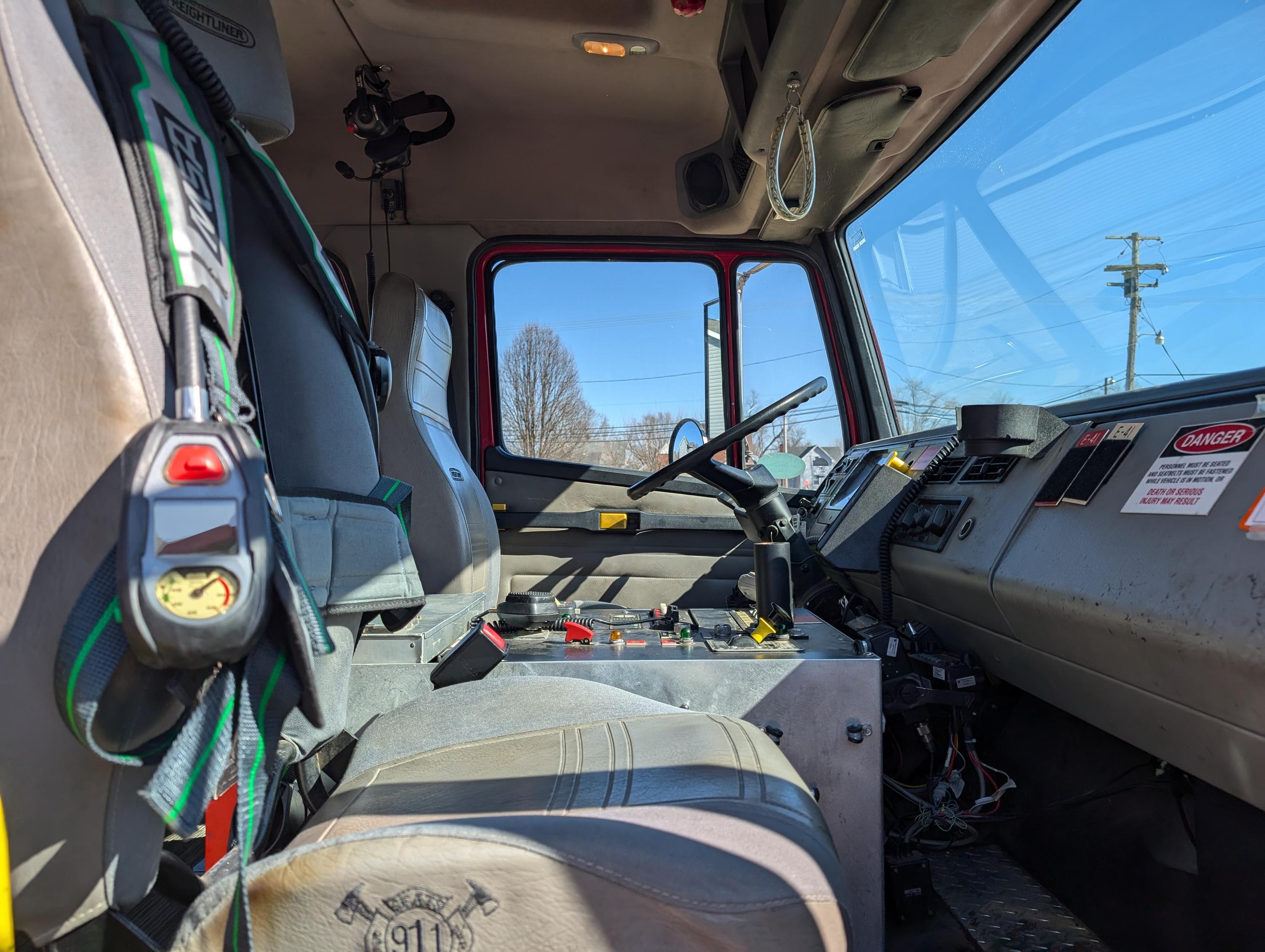 2003 Ferrara Freightliner FL80 Engine 1500/1000/30 - image 31
