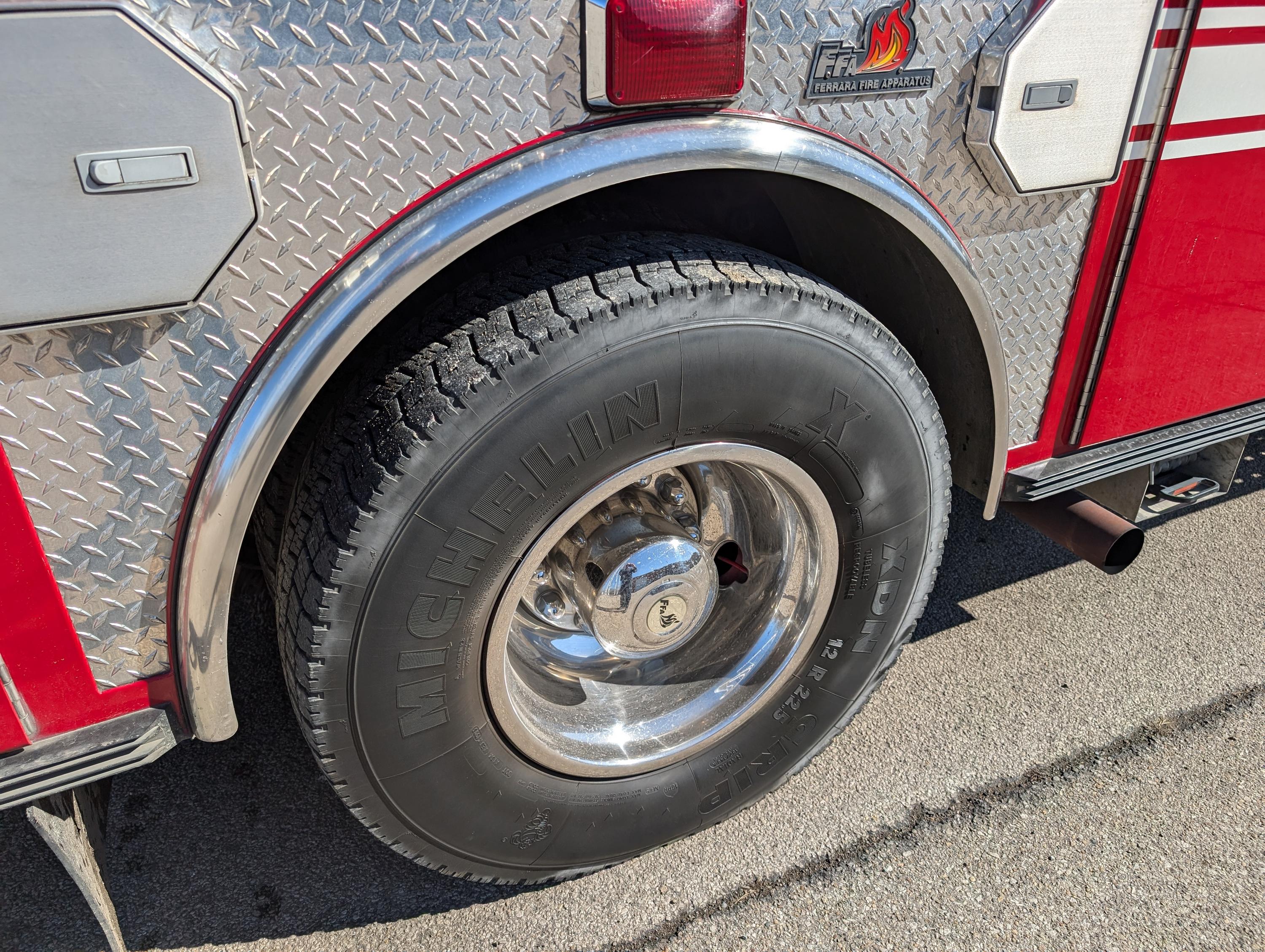 2003 Ferrara Freightliner FL80 Engine 1500/1000/30 - image 37