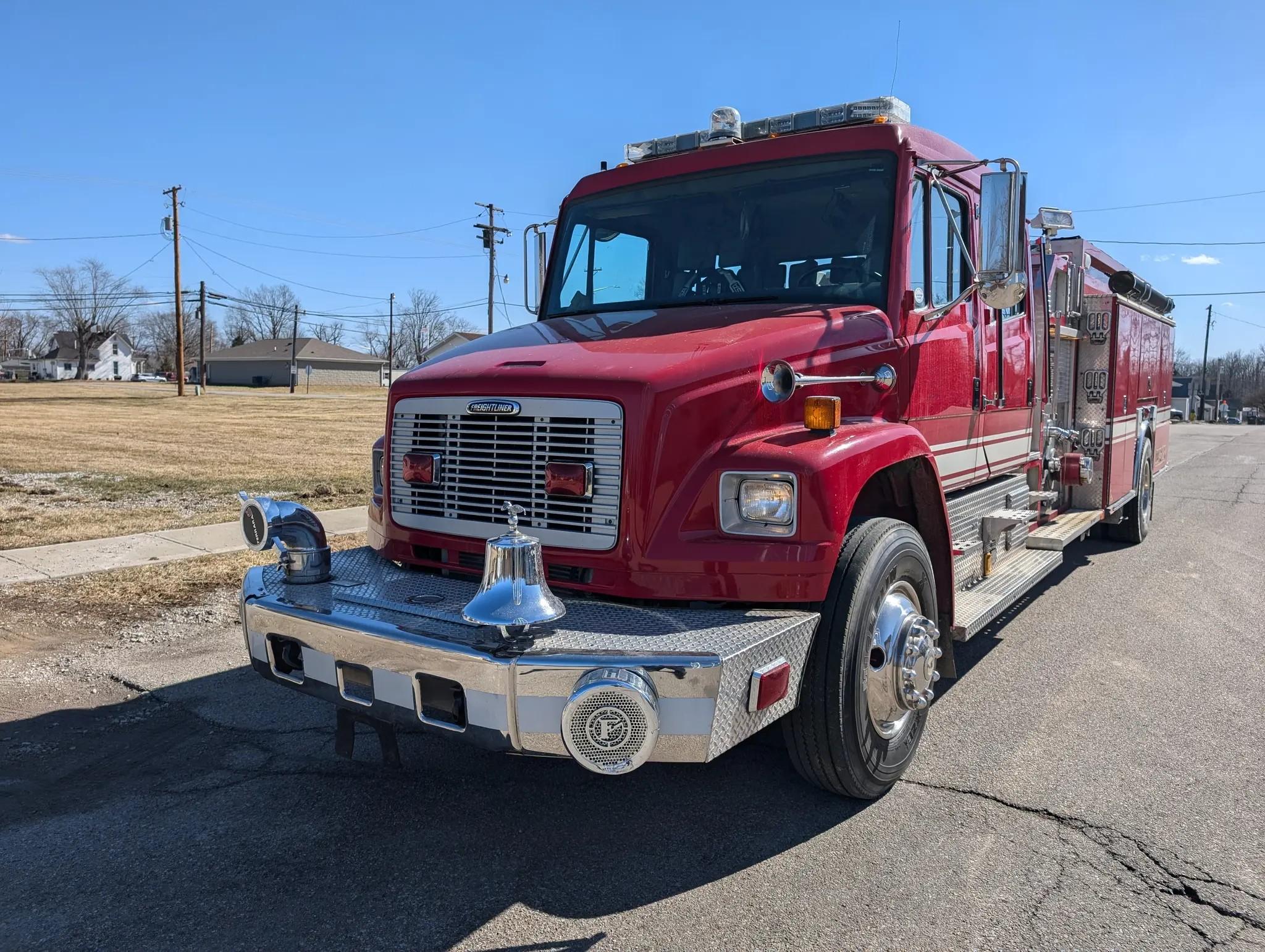 2003 Ferrara Freightliner FL80 Engine 1500/1000/30 - image 1