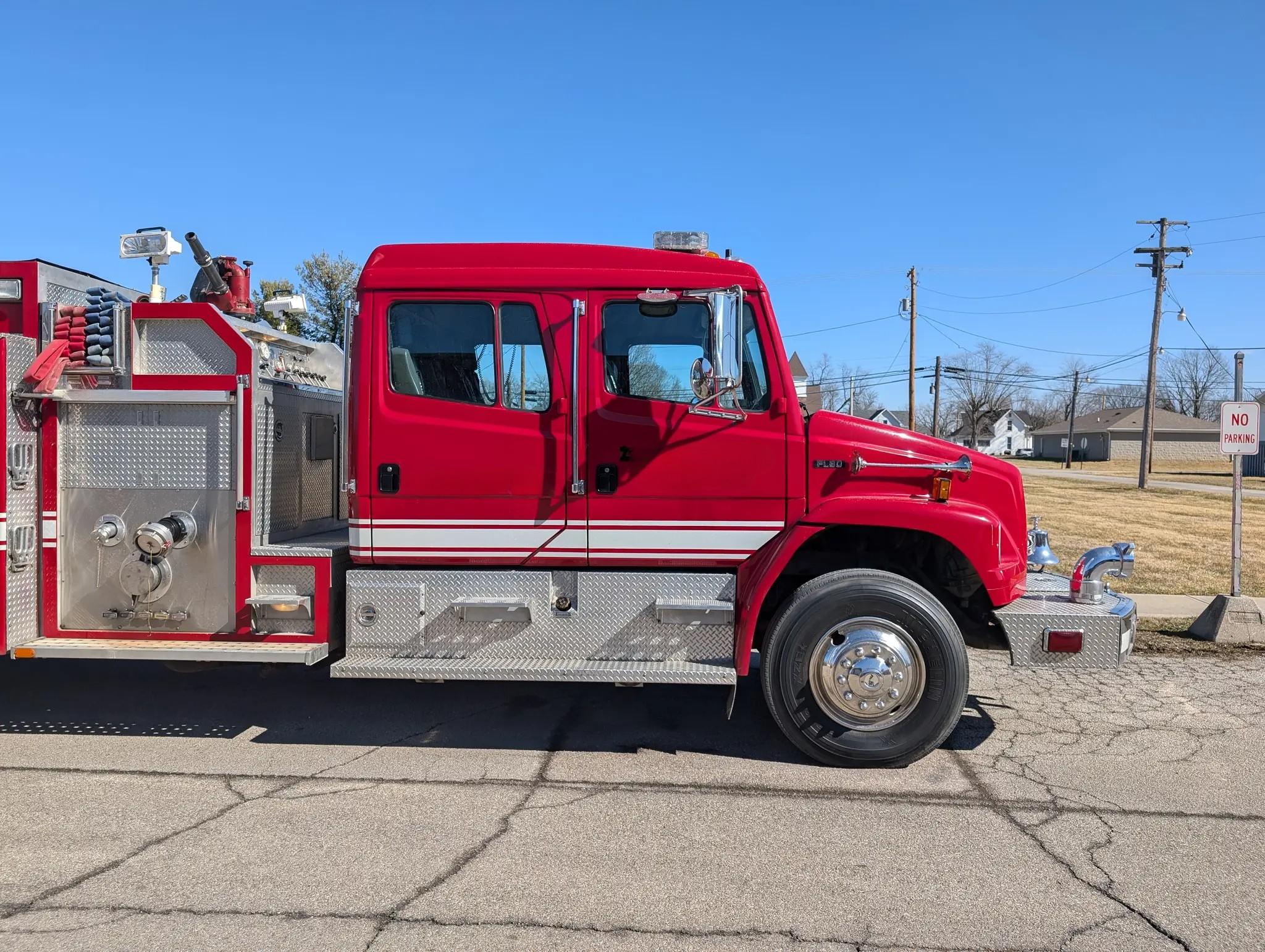 2003 Ferrara Freightliner FL80 Engine 1500/1000/30 - image 7