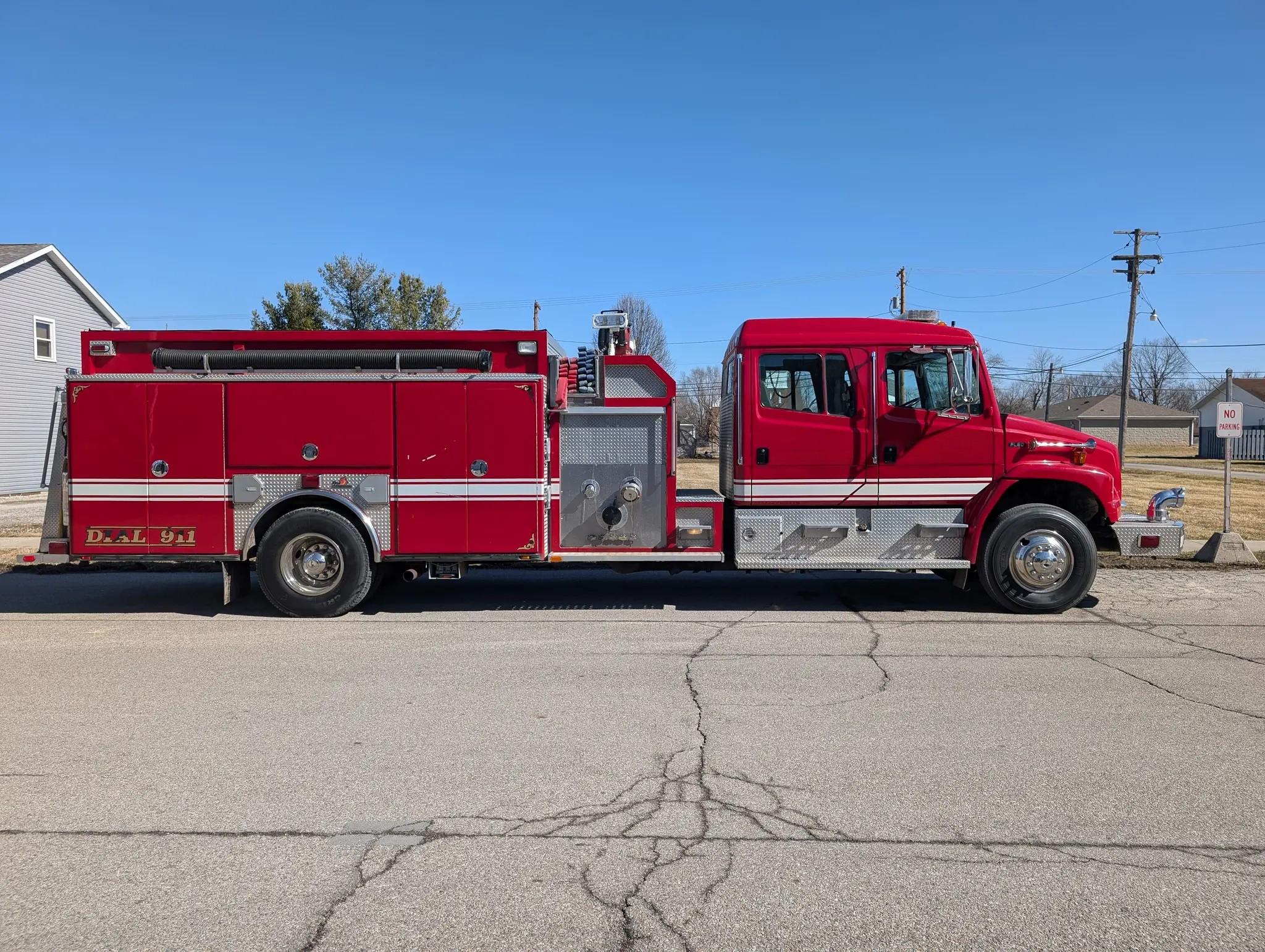 2003 Ferrara Freightliner FL80 Engine 1500/1000/30 - image 6