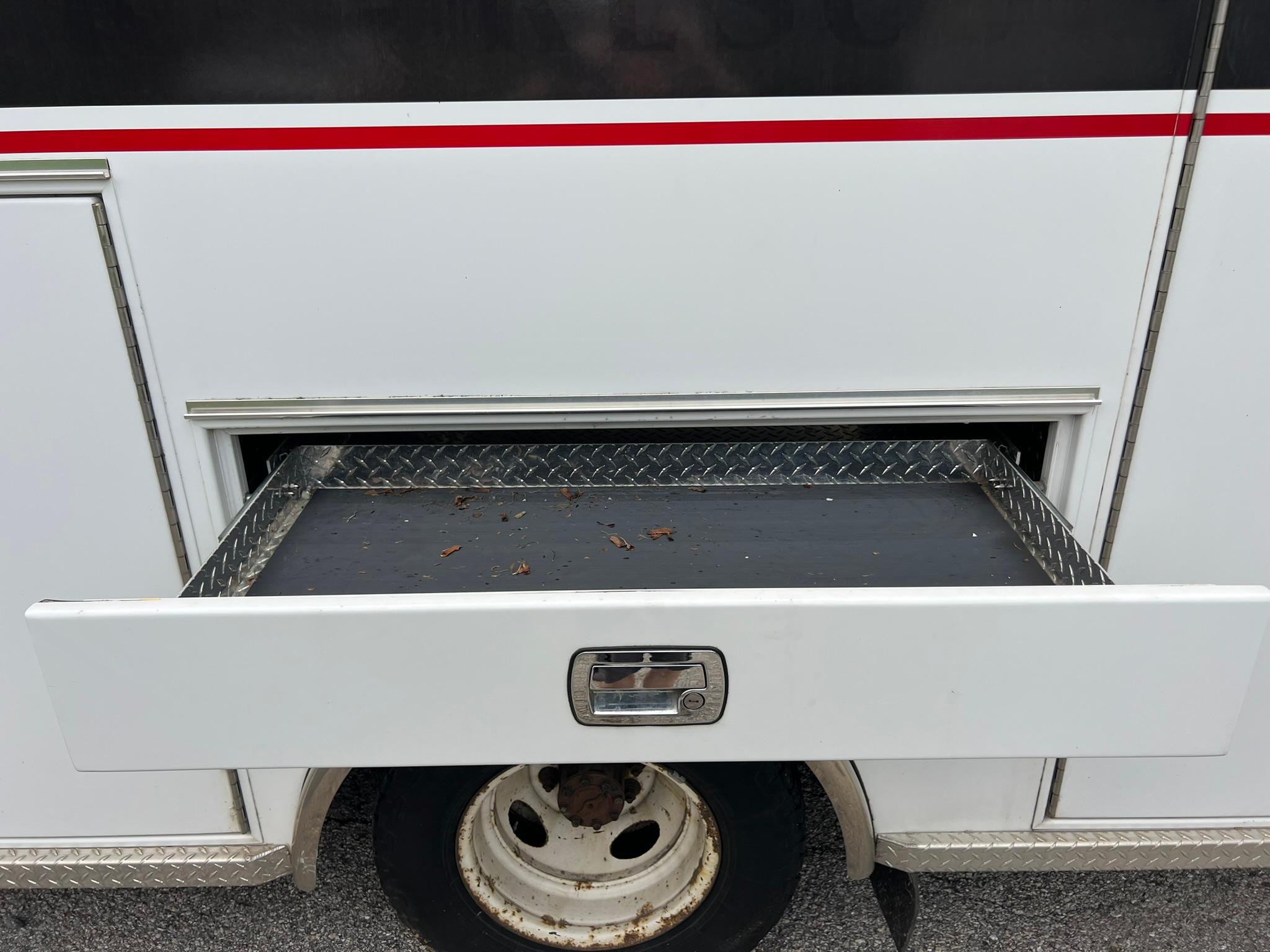 2008 Horton Ford Type III Ambulance - image 14