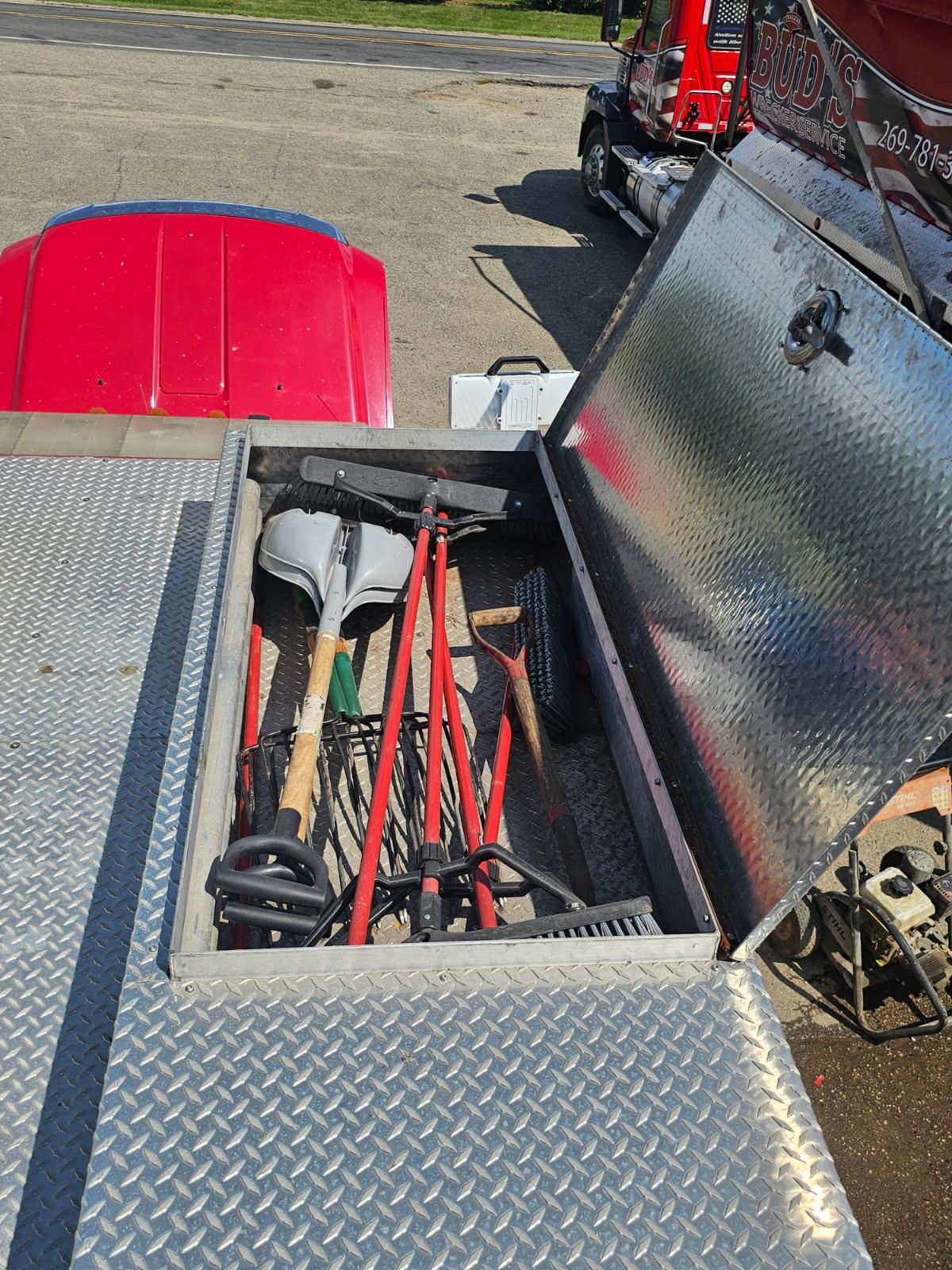 2008 Pierce Ford 4x4 Light Rescue - image 15