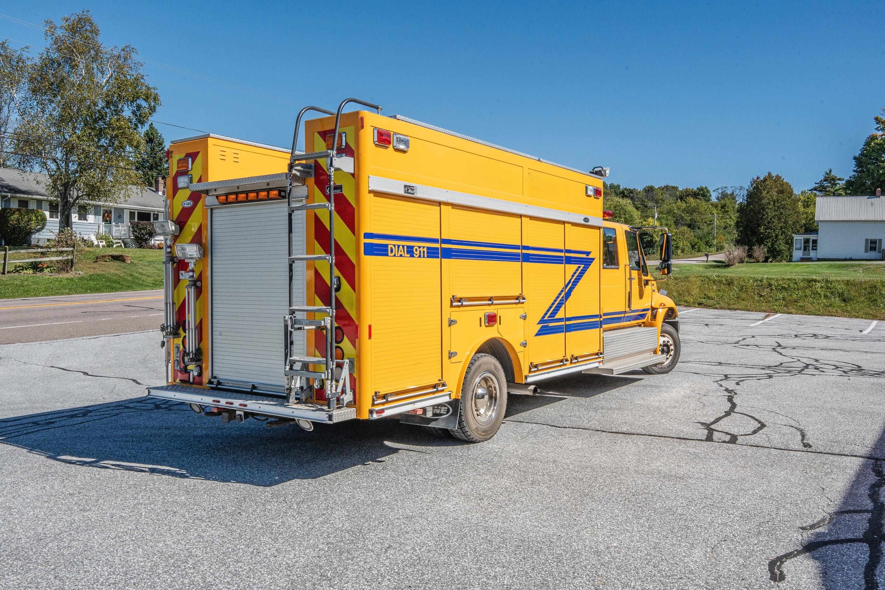 2011 International Medium Rescue - image 18
