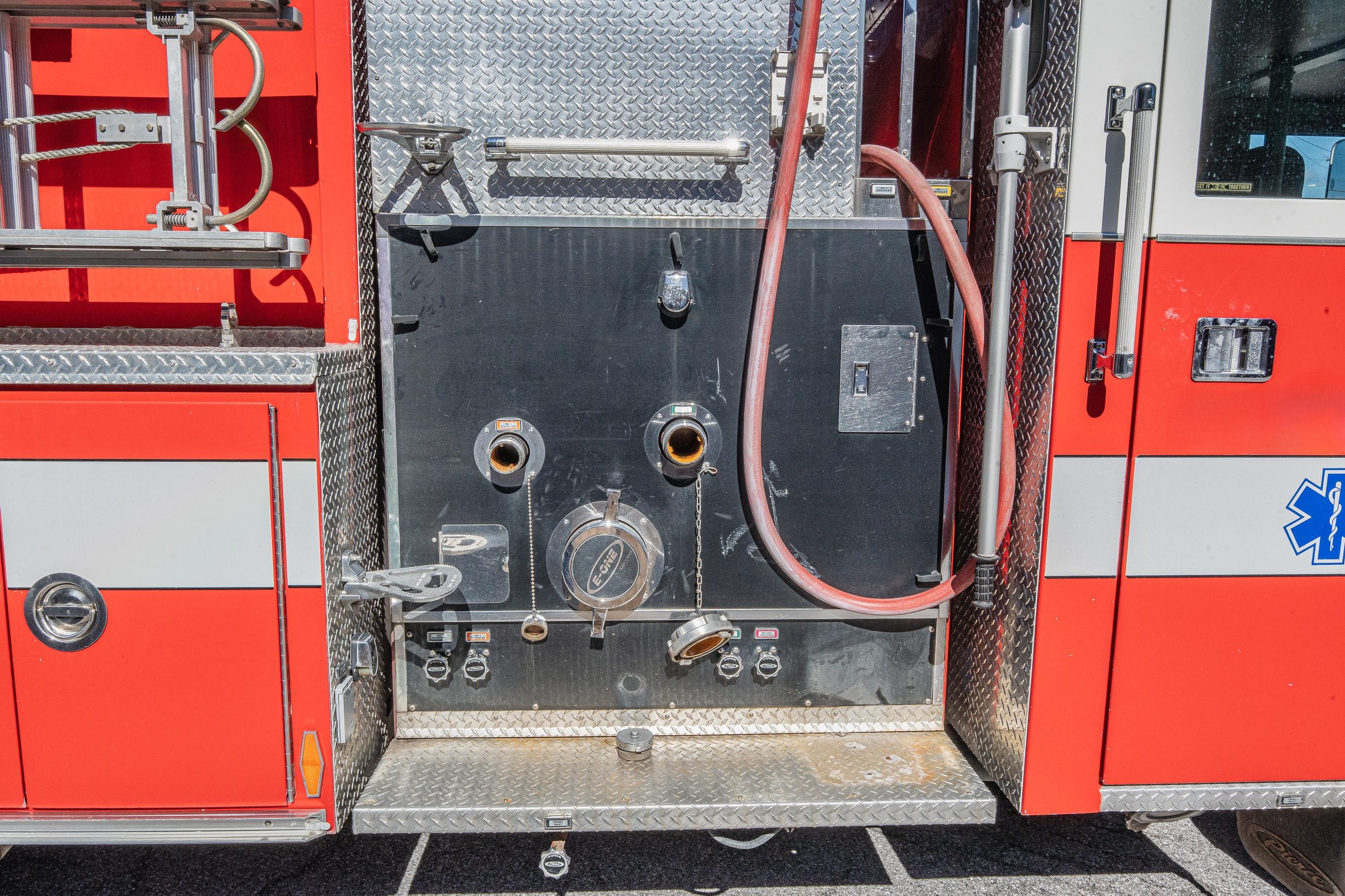 1999 Pierce Pumper - image 17