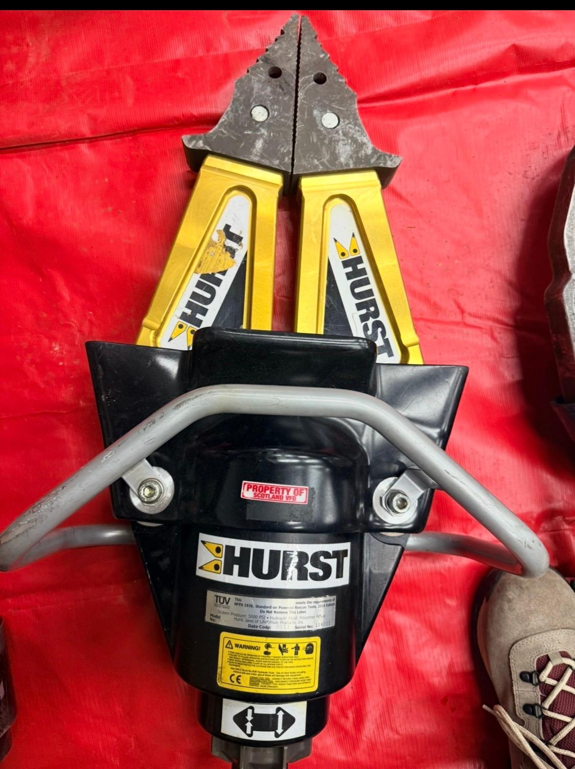 Hurst equipment - image 7