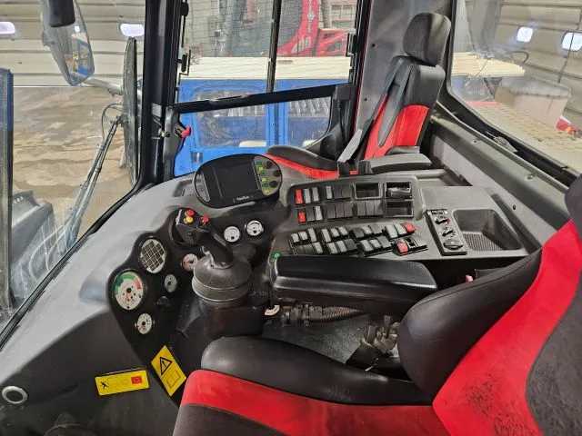 2011 PB 400 Park Snowcat — photo 4