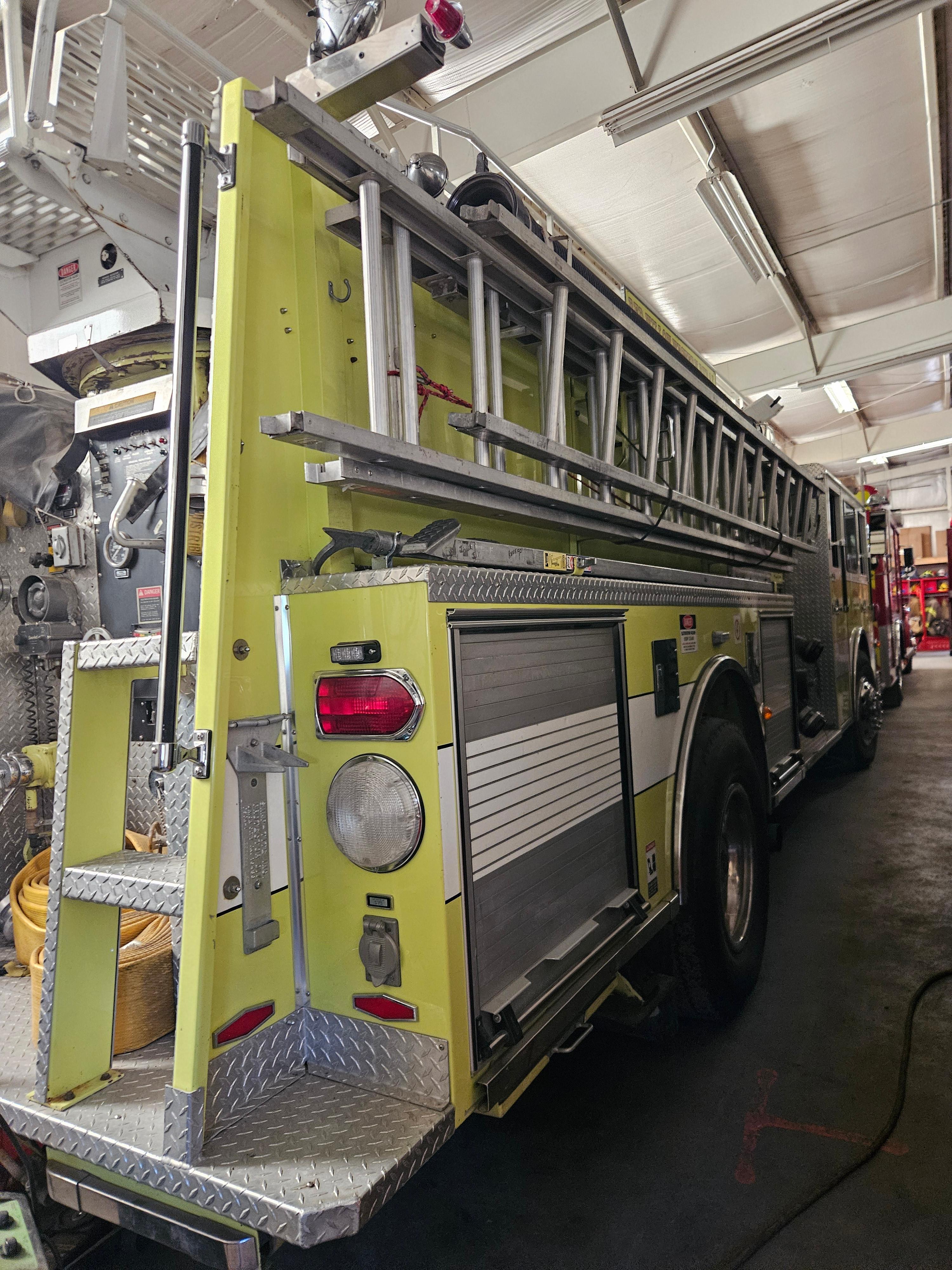 1994 Pierce Arrow 50' Quint - image 6