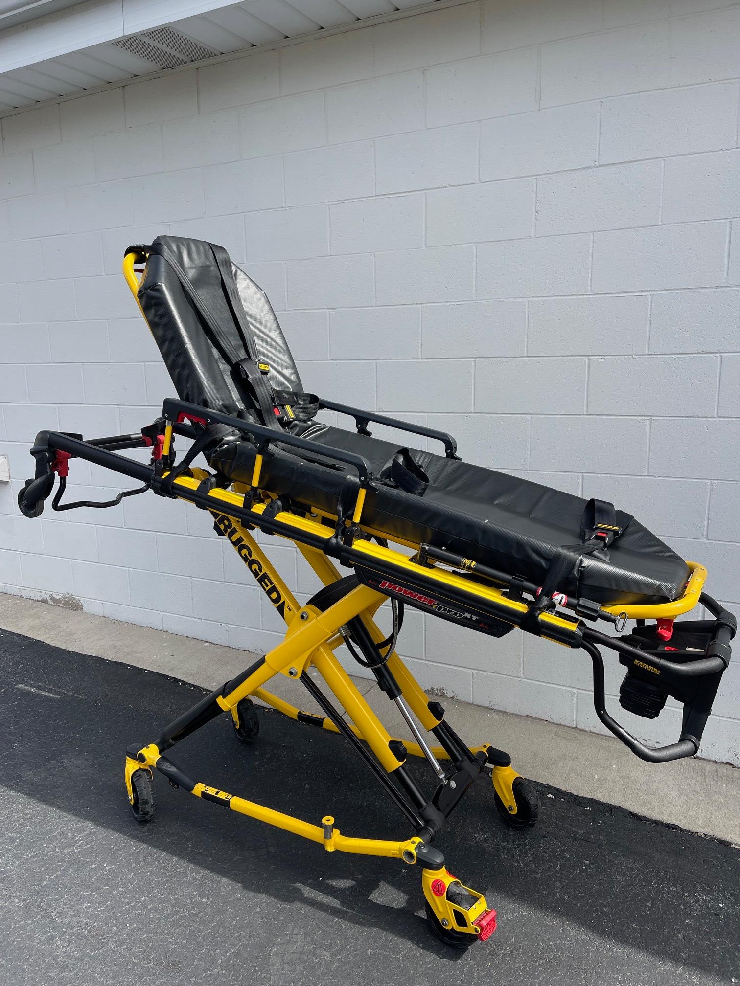 2006 Road Rescue Ford Type III Ambulance - image 13