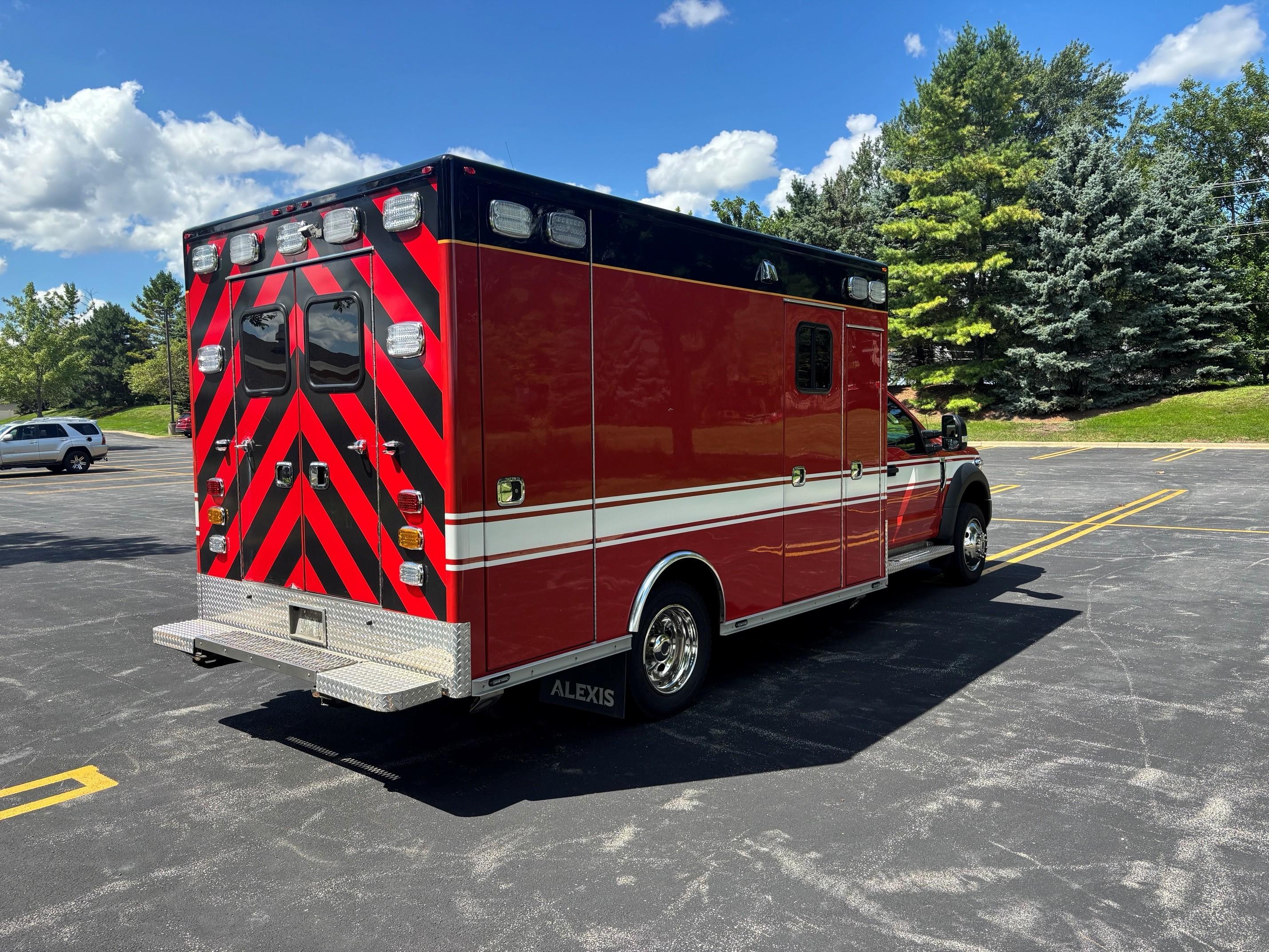 2017 McCoy Miller Ford 4x4 Type I Ambulance - image 6