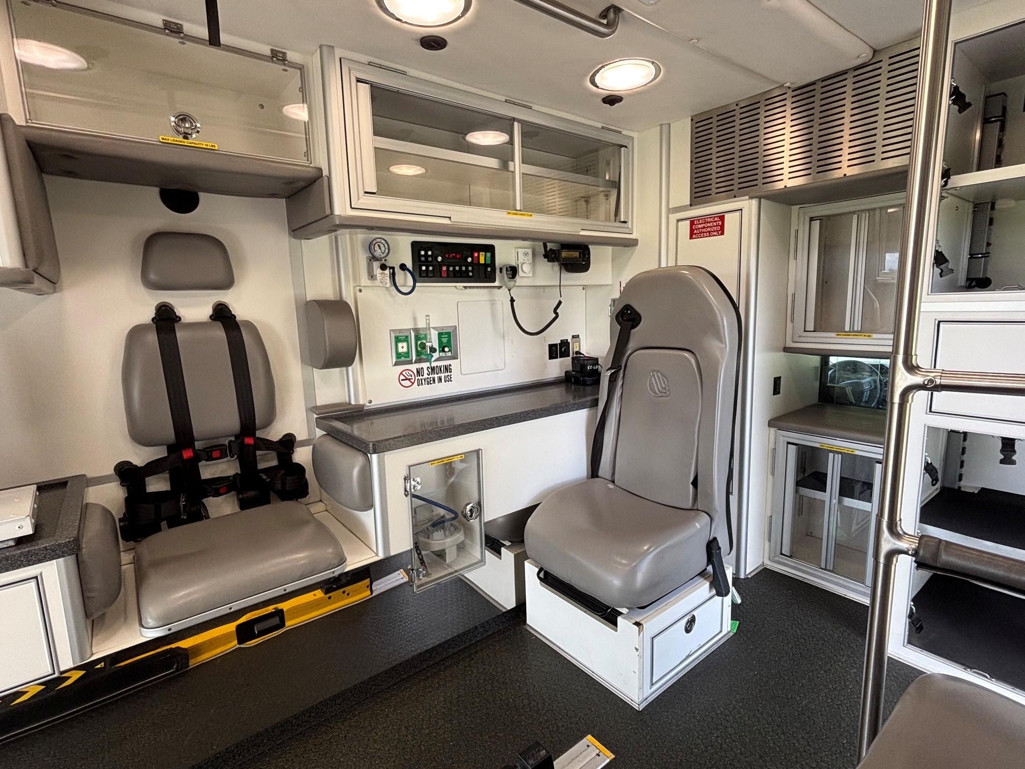 2017 McCoy Miller Ford 4x4 Type I Ambulance - image 18
