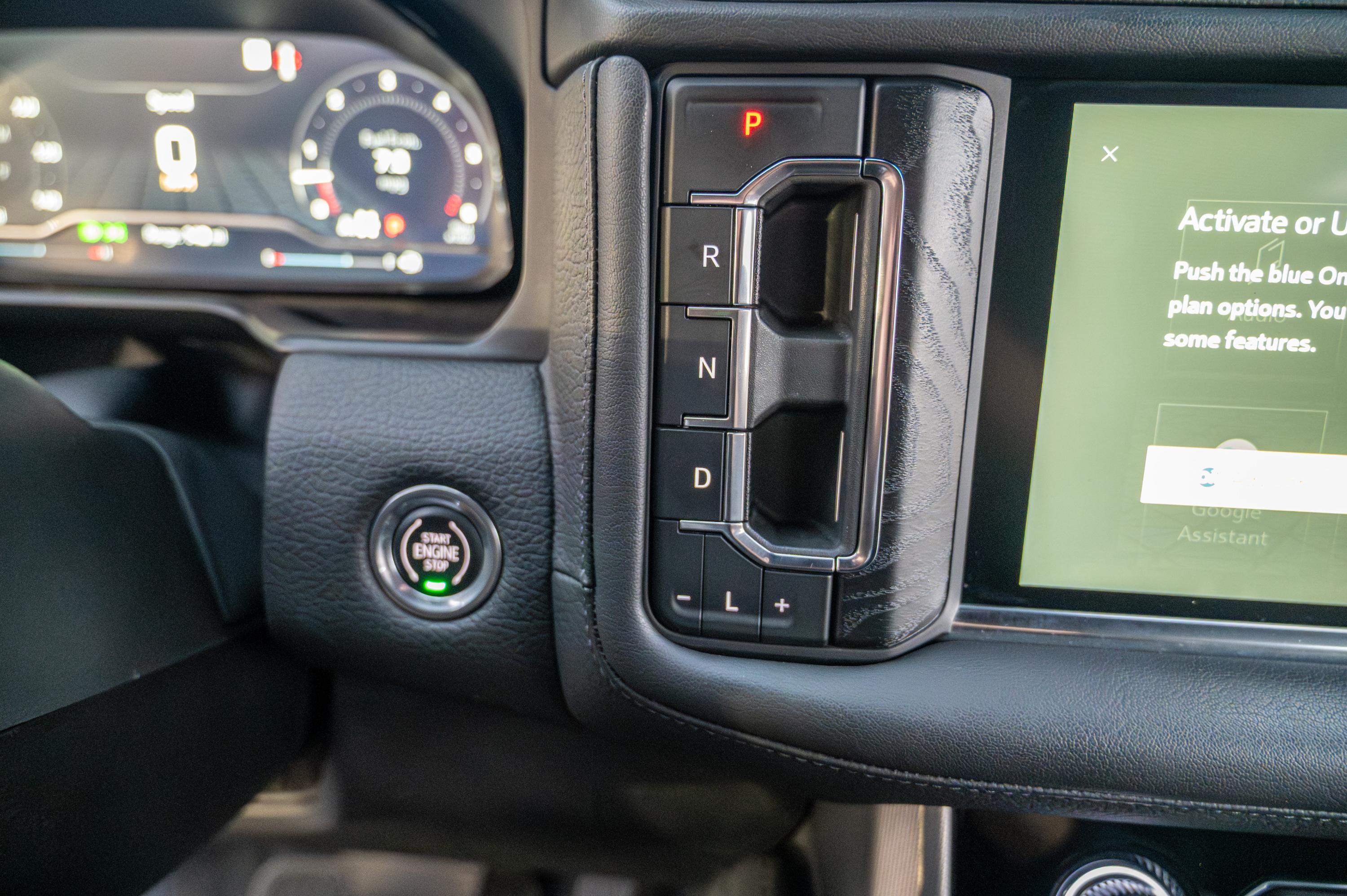 2022 GMC Denali Inkas Armored 4x4 Command Truck - image 30