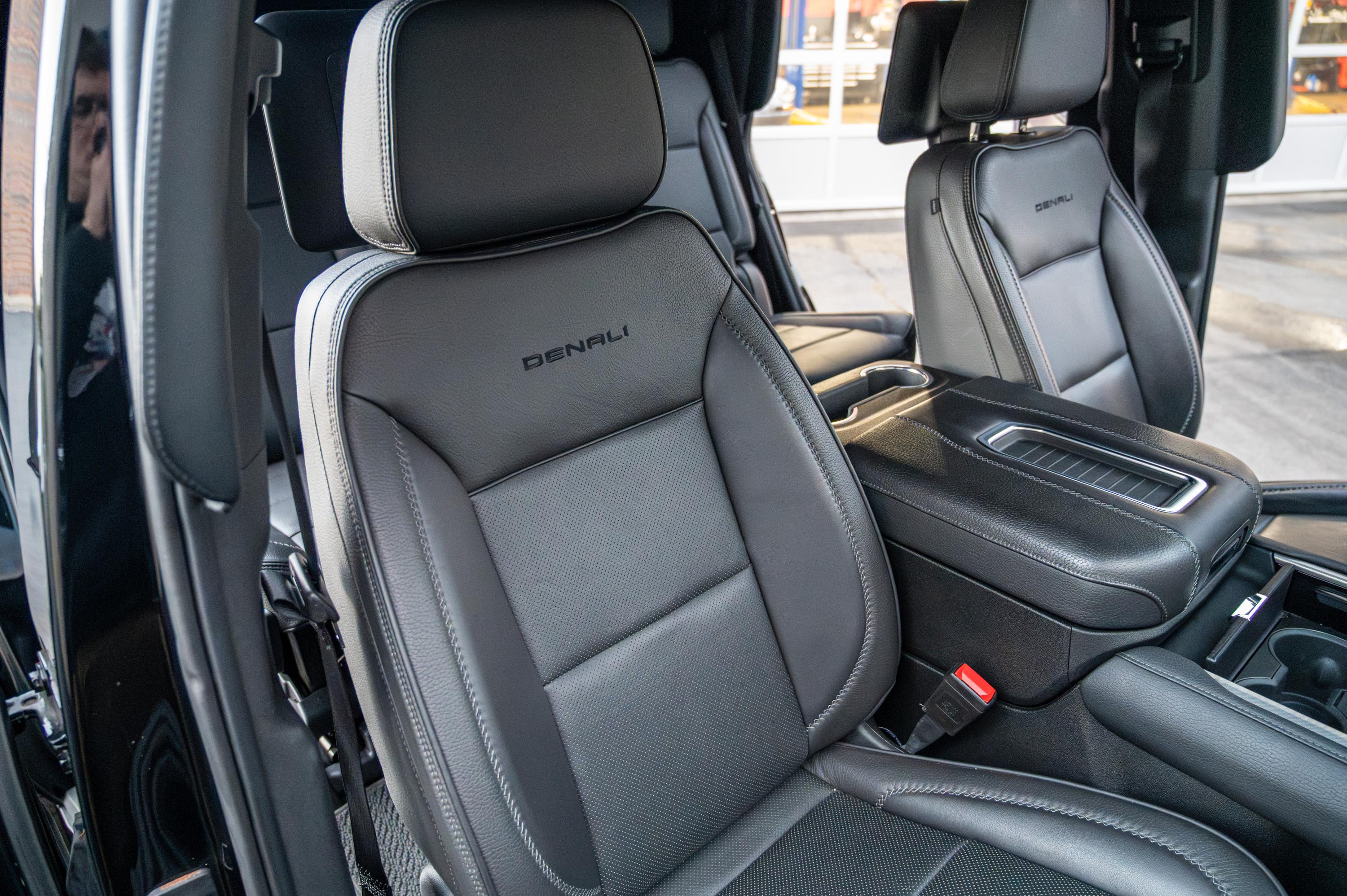 2022 GMC Denali Inkas Armored 4x4 Command Truck - image 28