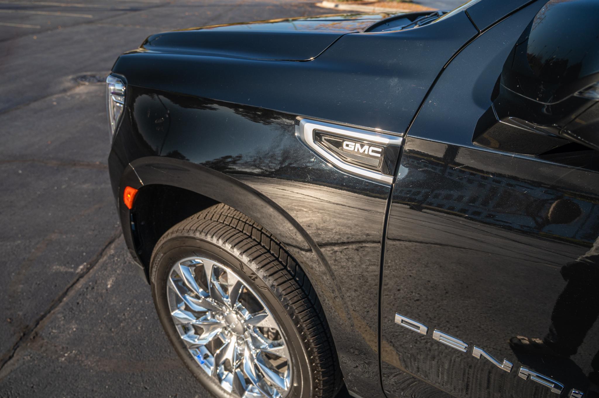 2022 GMC Denali Inkas Armored 4x4 Command Truck - image 5