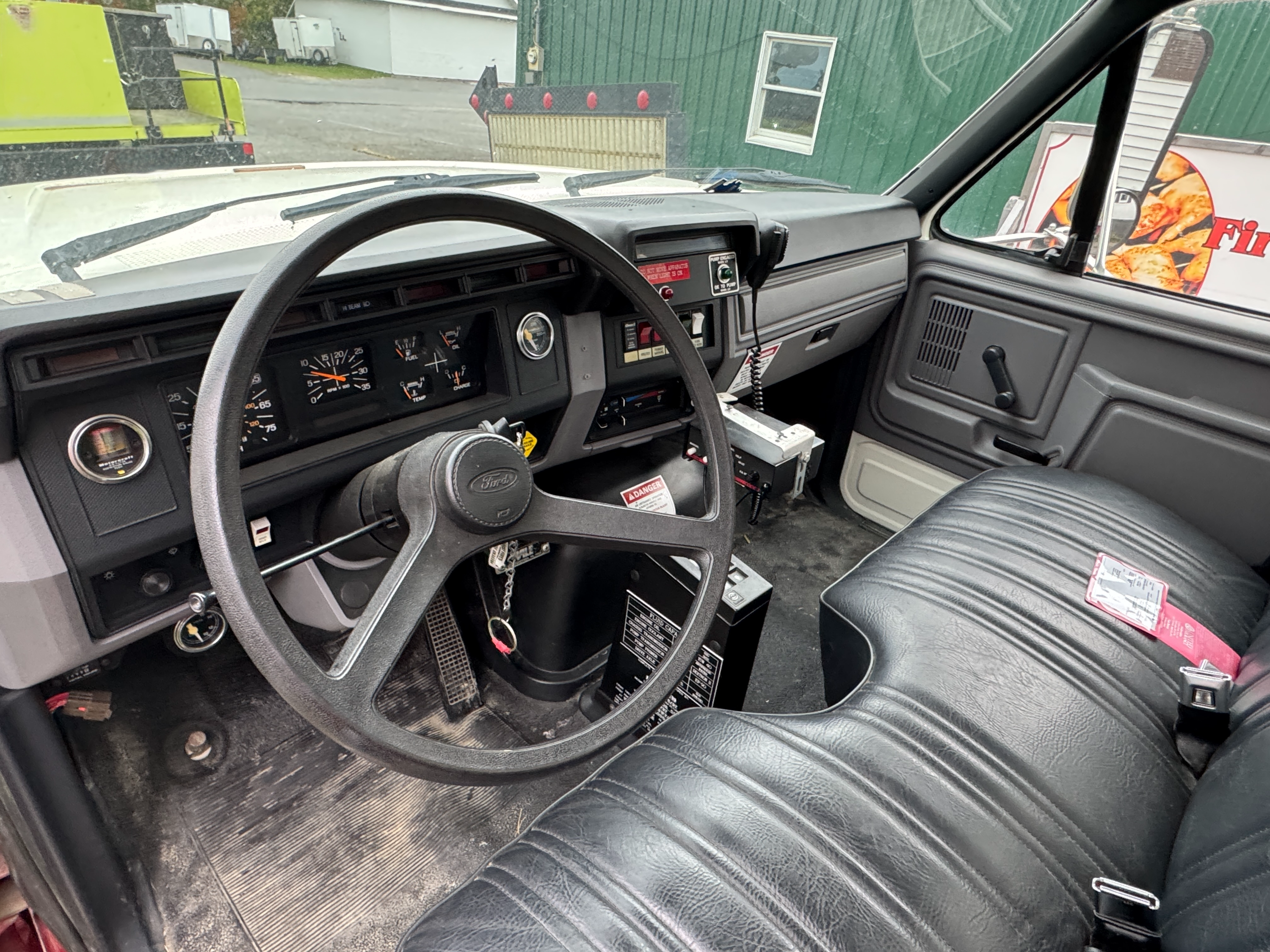 1998 KME Ford Pumper - image 6