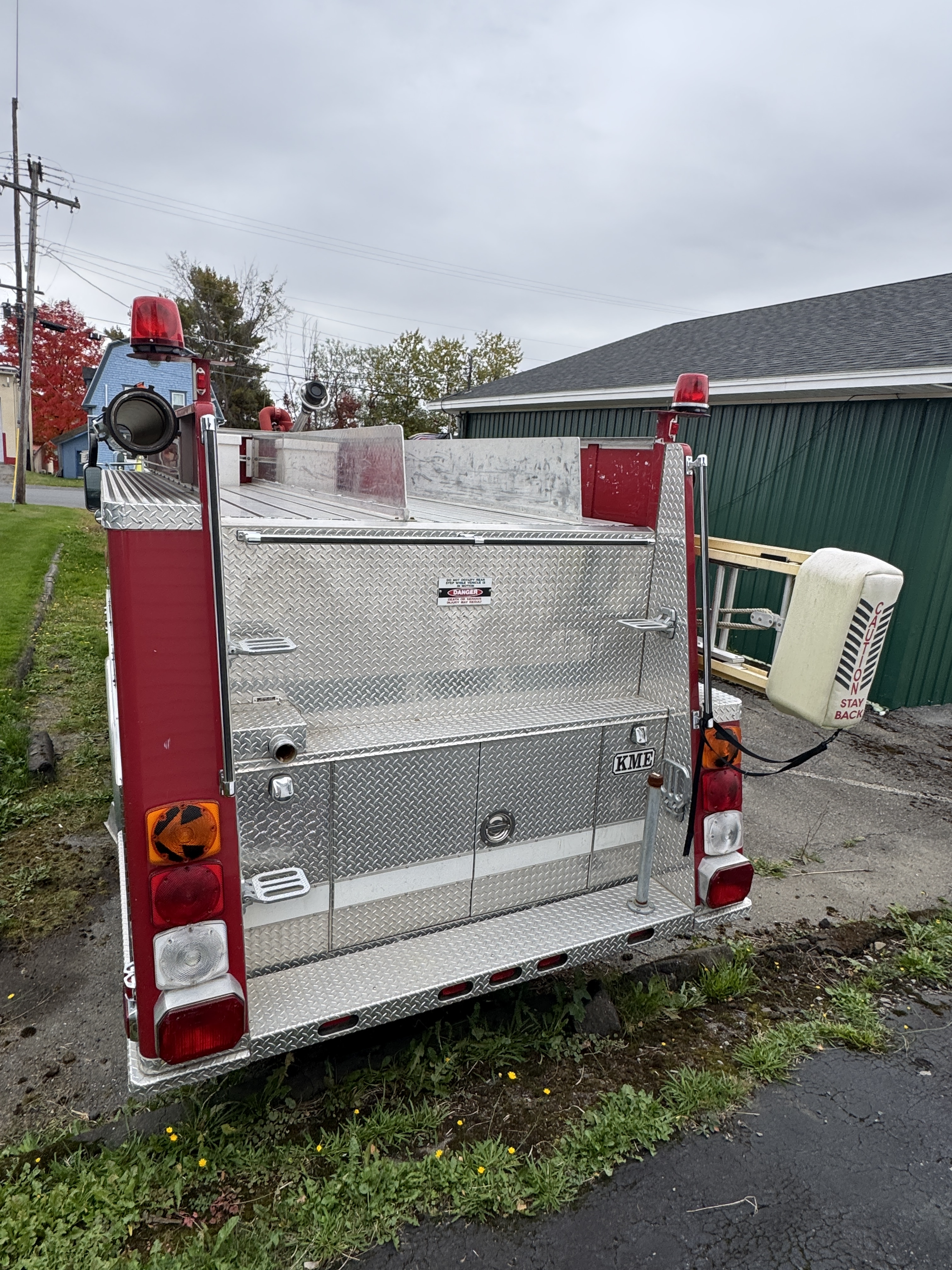 1998 KME Ford Pumper - image 5