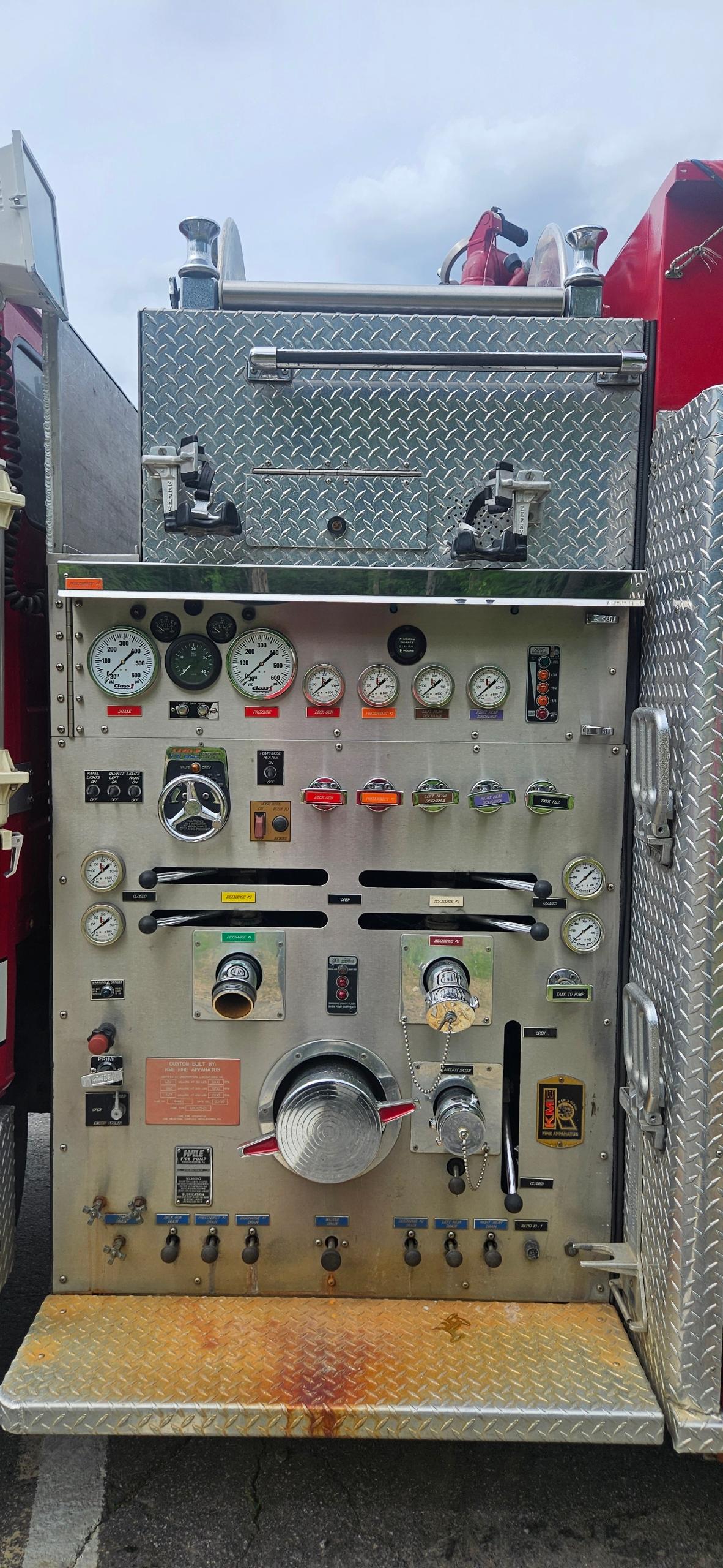 1993 KME Freightliner Pumper - image 5