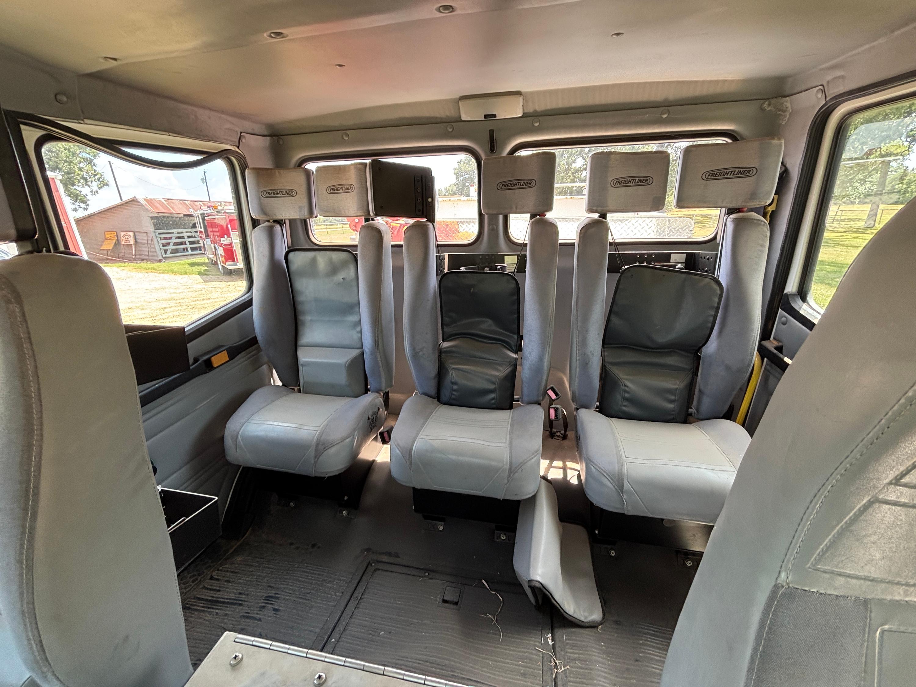 2000 Freightliner Pumper - image 13