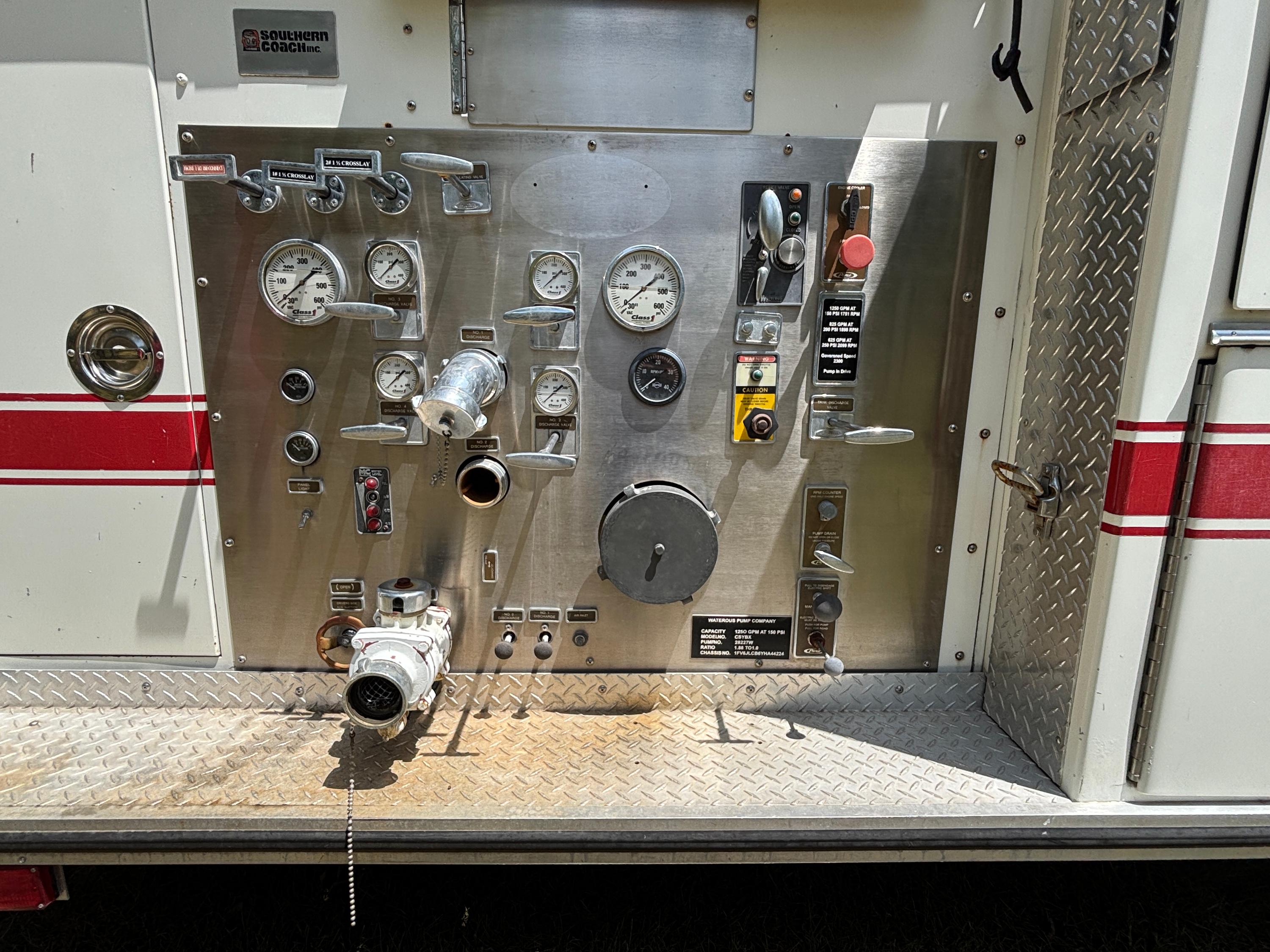 2000 Freightliner Pumper - image 16